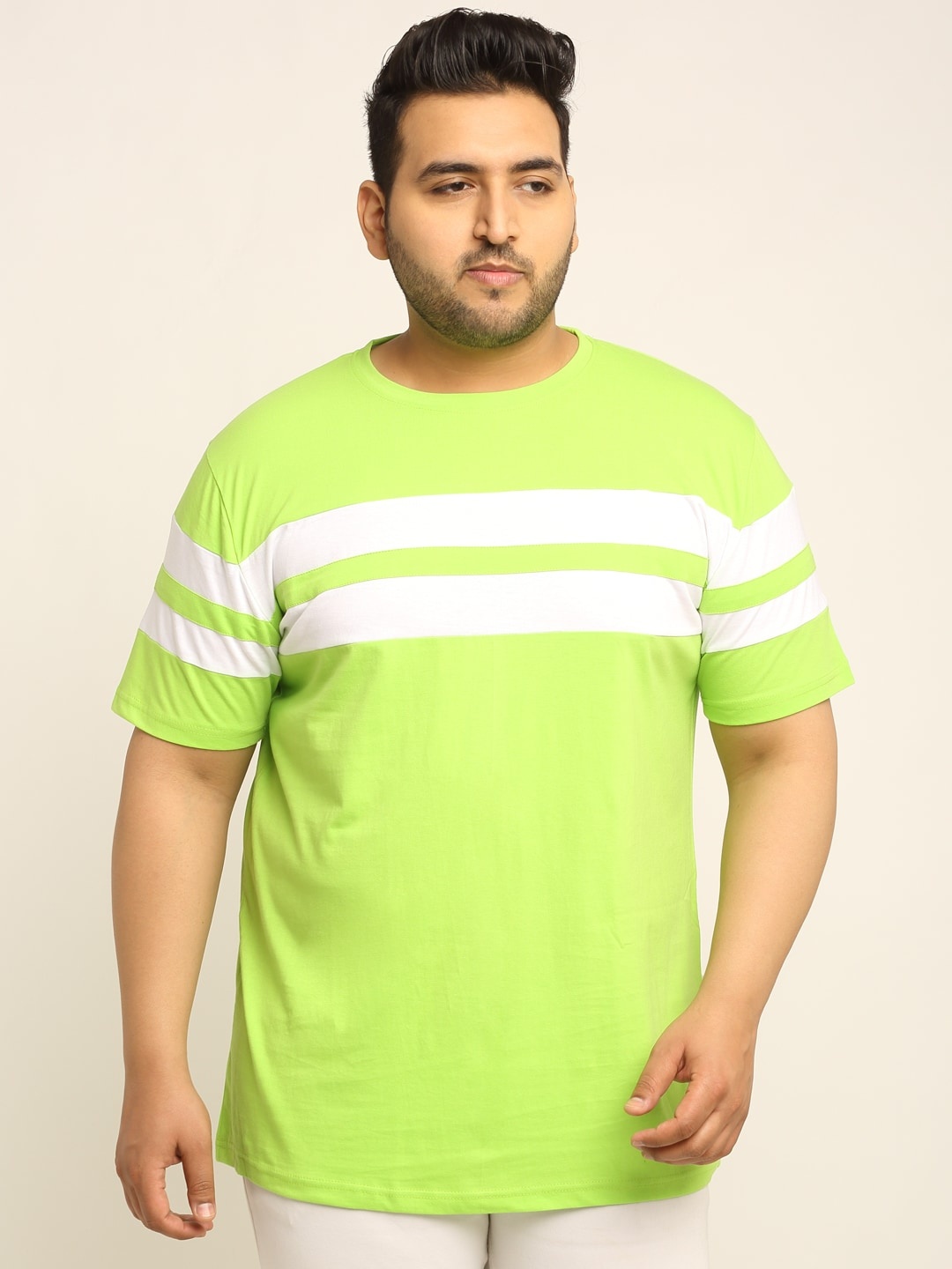 

Rodzen Men Fluorescent Green Striped Round Neck T-shirt
