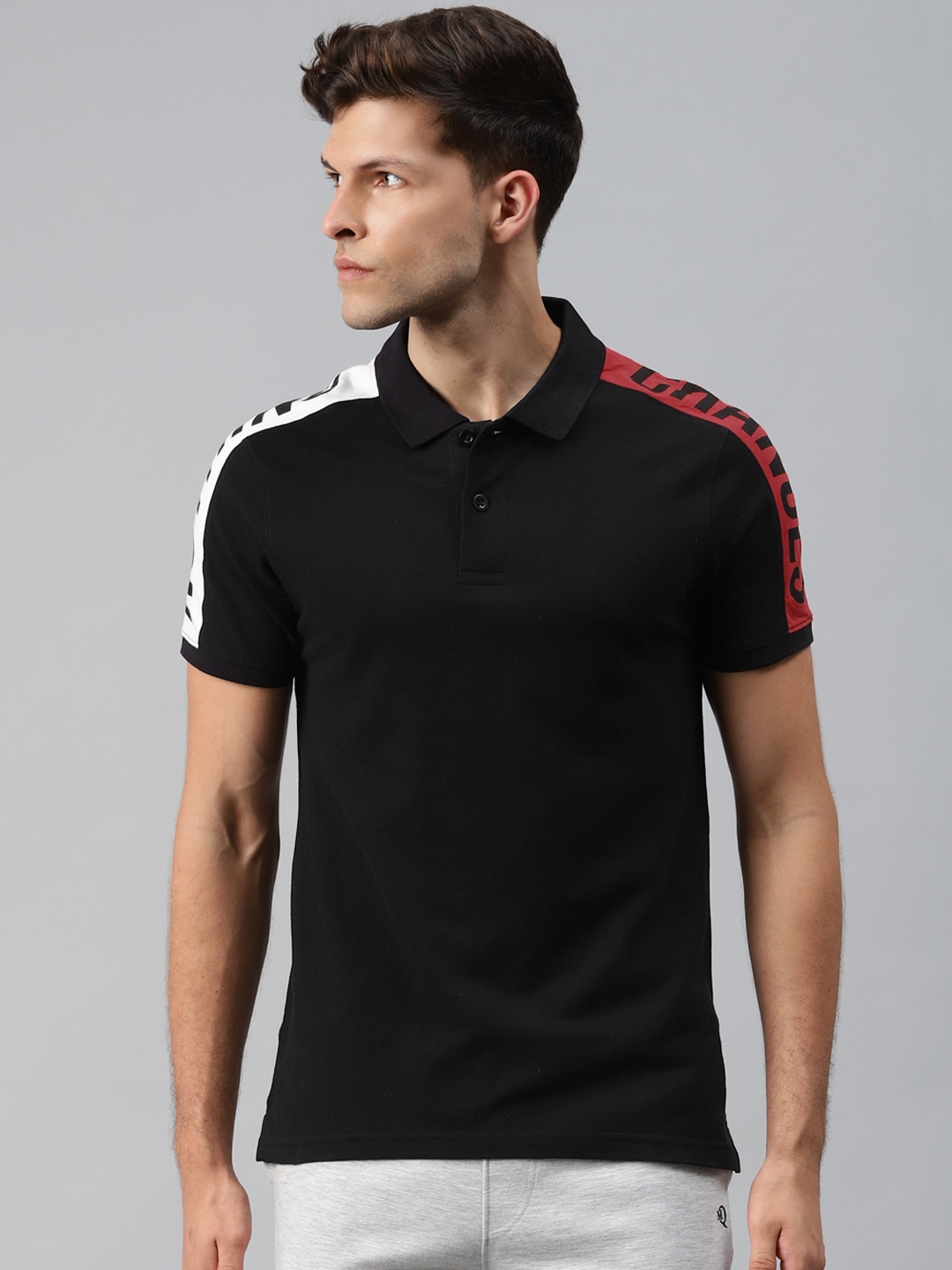 

ManQ CASUAL Men Black Red Solid Pure Cotton Polo Collar Slim Fit Pure Cotton T-shirt