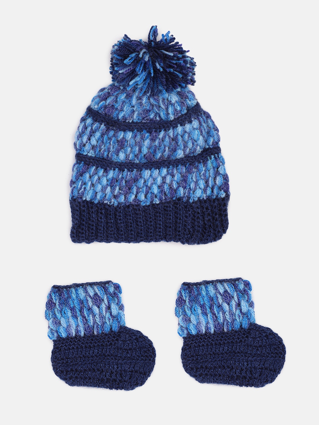 

Magic Needles Unisex Blue Handmade Baby Apparel Gift Set
