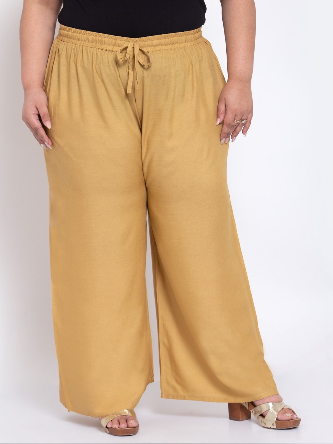 

plusS Women Beige Solid Plus Size Wide Leg Cotton Palazzos