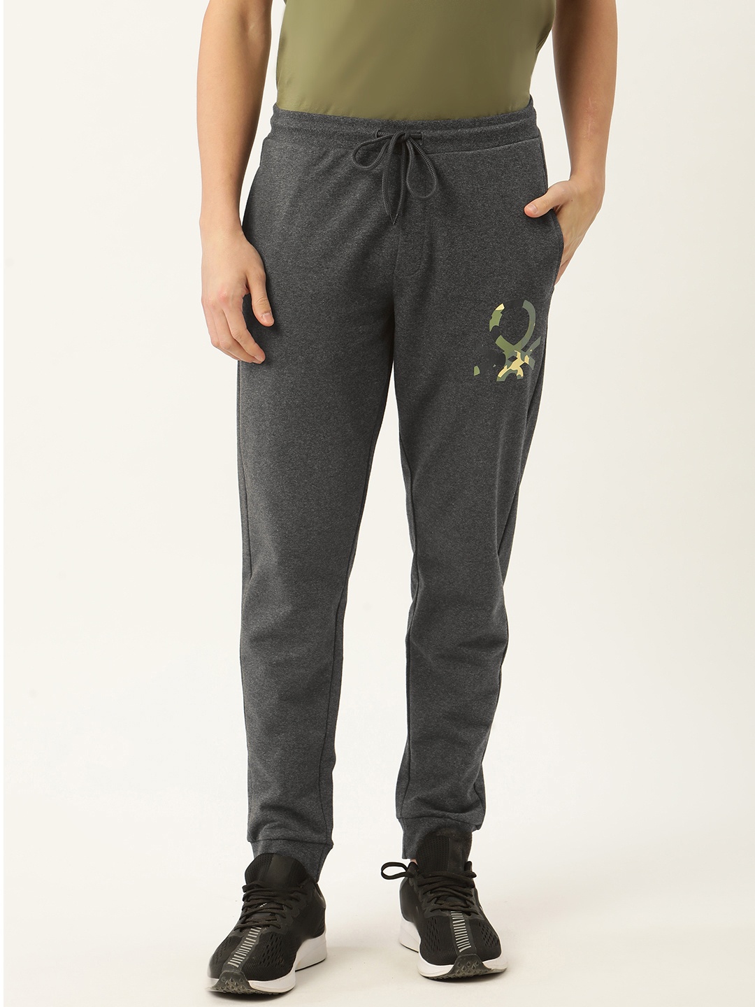 

United Colors of Benetton Men Charcoal Grey Brand Logo Print Detail Joggers