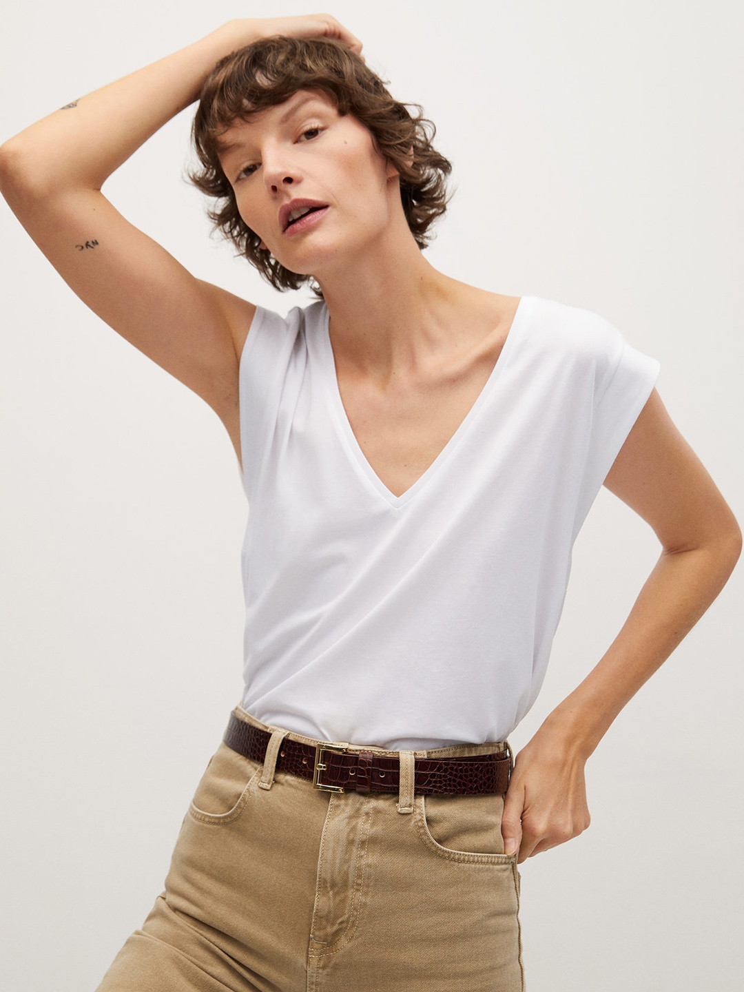 

MANGO Women White Organic Cotton V-Neck Extended Sleeves T-shirt