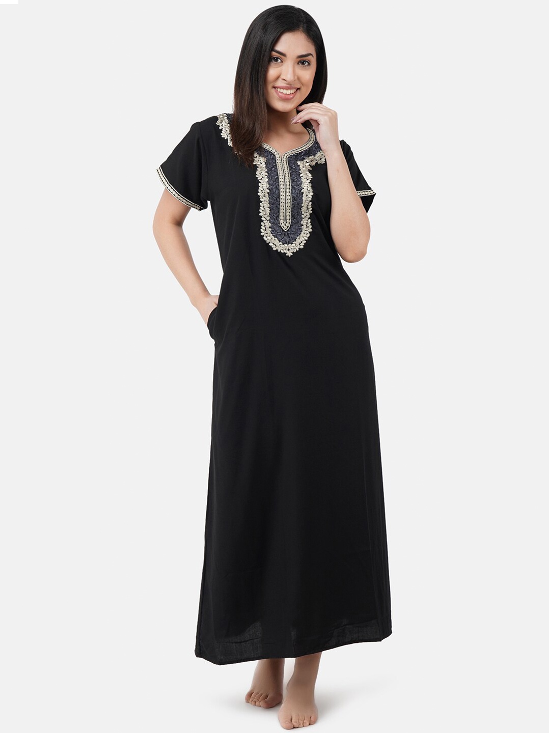 

KOI SLEEPWEAR Black & Cream-Coloured Embroidered Lissybissy Cotton Nightdress