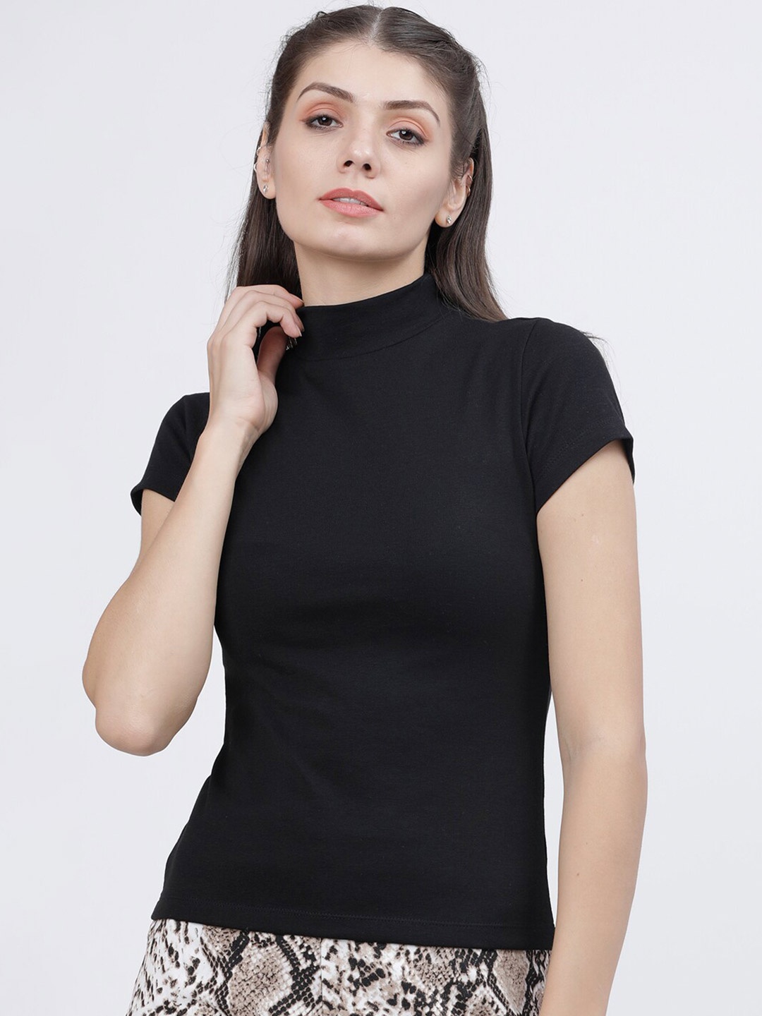 

Tokyo Talkies Women Black Solid High Neck T-shirt