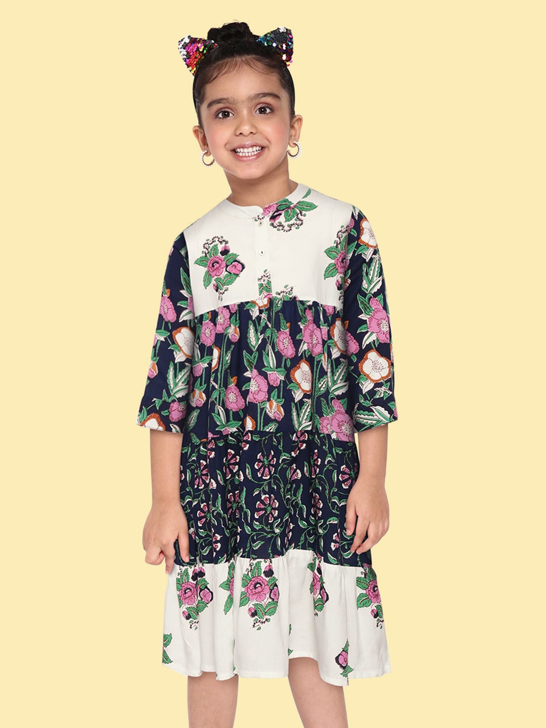 

Sangria Girls Navy Blue & White Floral Print Fit & Flare Dress