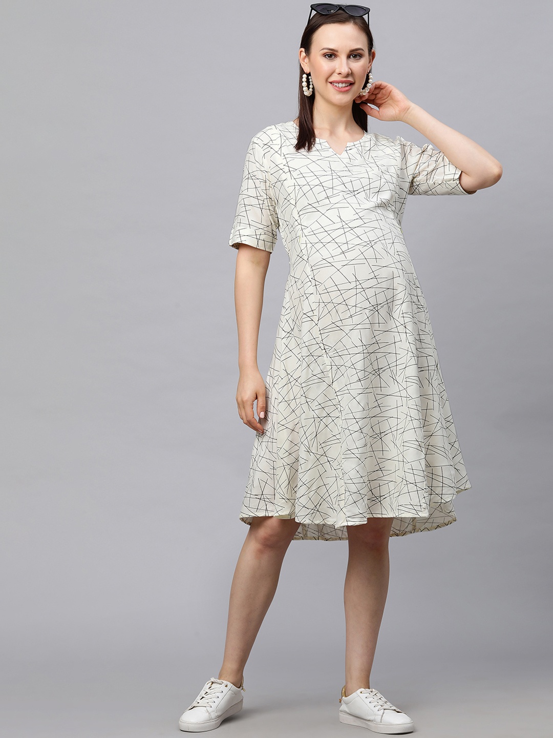 

MomToBe Women White Printed A-Line Maternity Nursing Dress