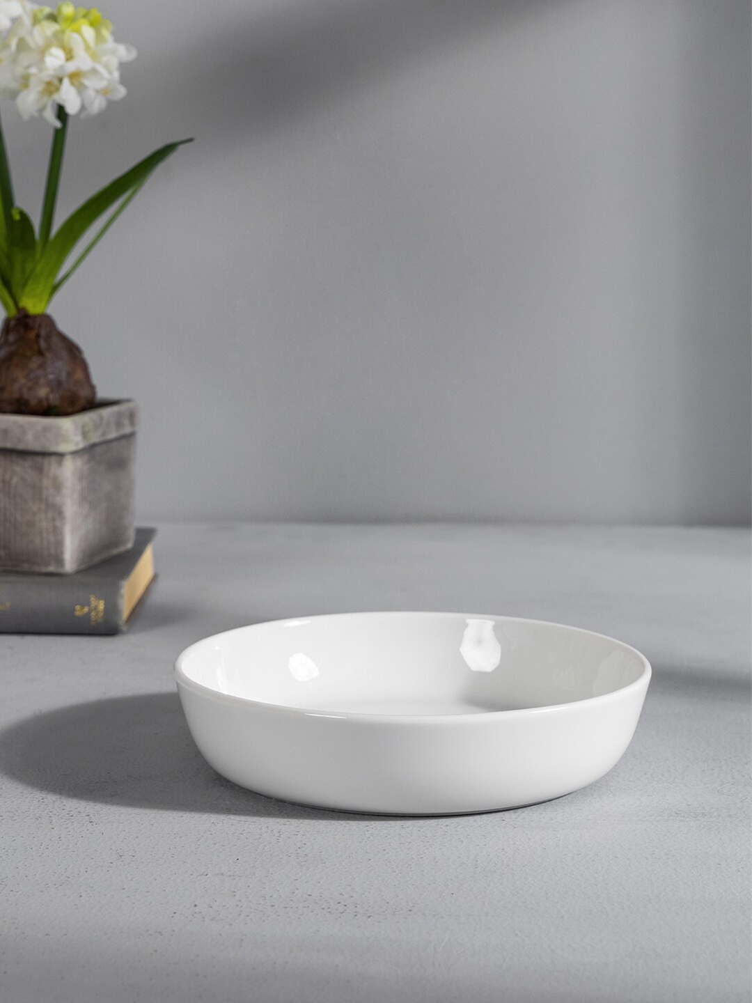 

Pure Home and Living Set of 4 White Ceramic Side Bowls