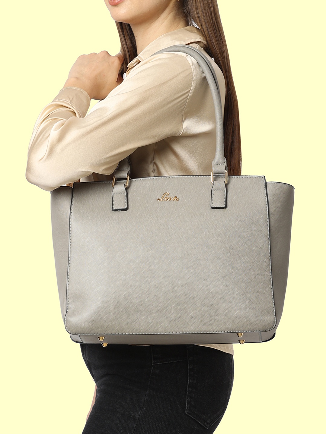 

Lavie Kaley Women Grey Snakeskin Textured Large Tote Bag