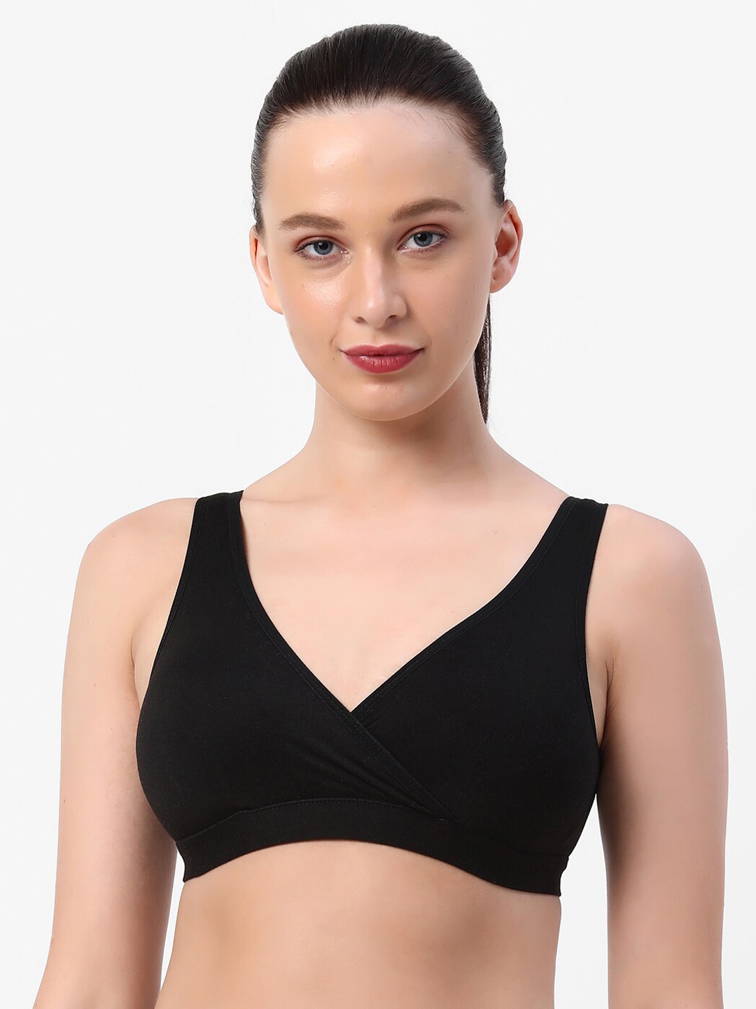 

SOIE Non Padded Non Wired Lounge Bra with Removable Cups, Black