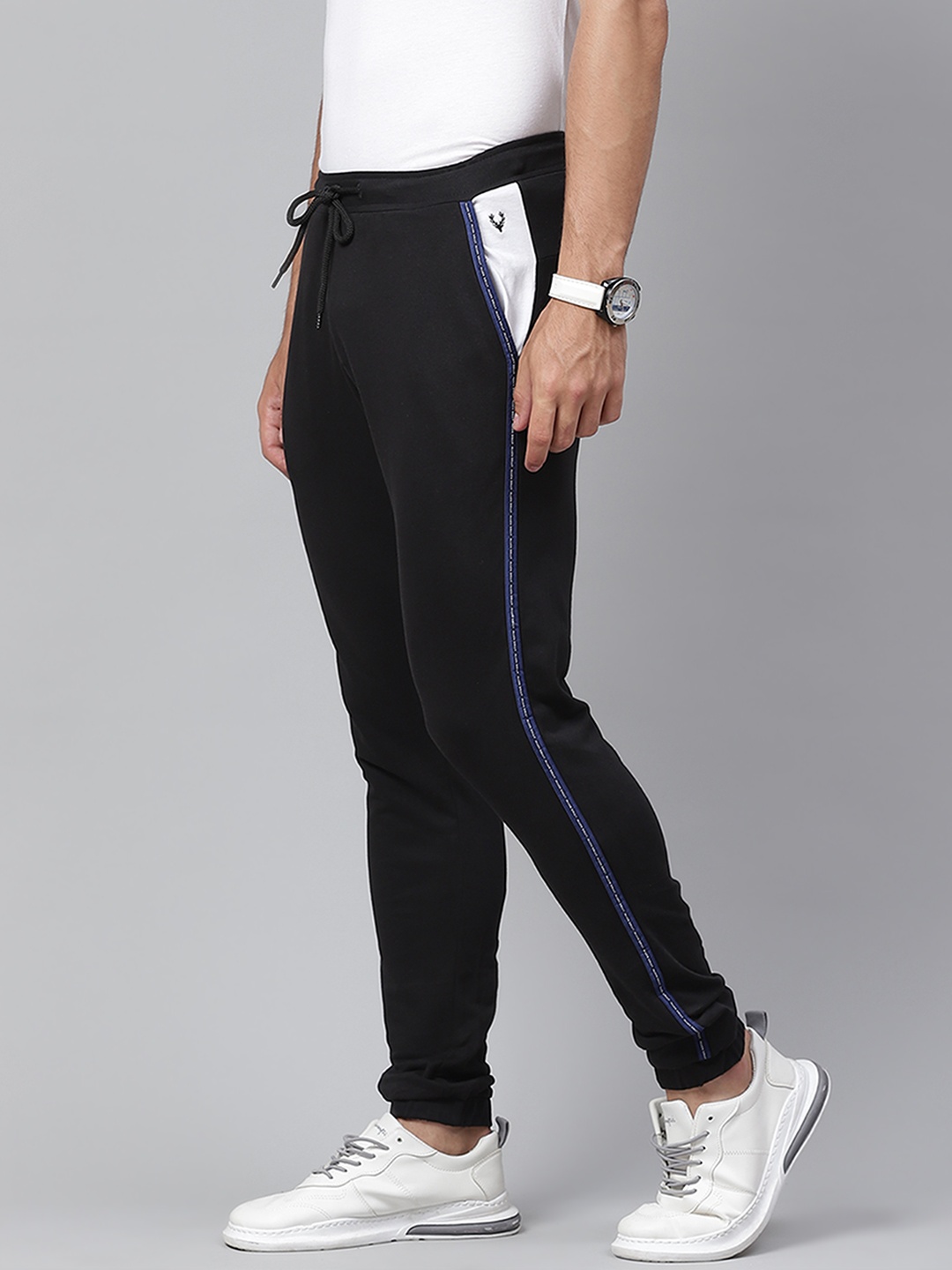 

Allen Solly Sport Men Black Cotton Solid Joggers