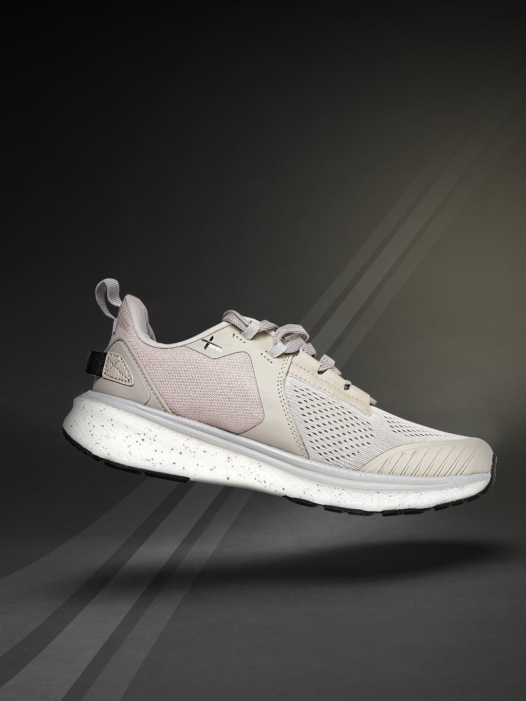 

HRX by Hrithik Roshan Women Cream-Coloured Propulsion Running Shoes