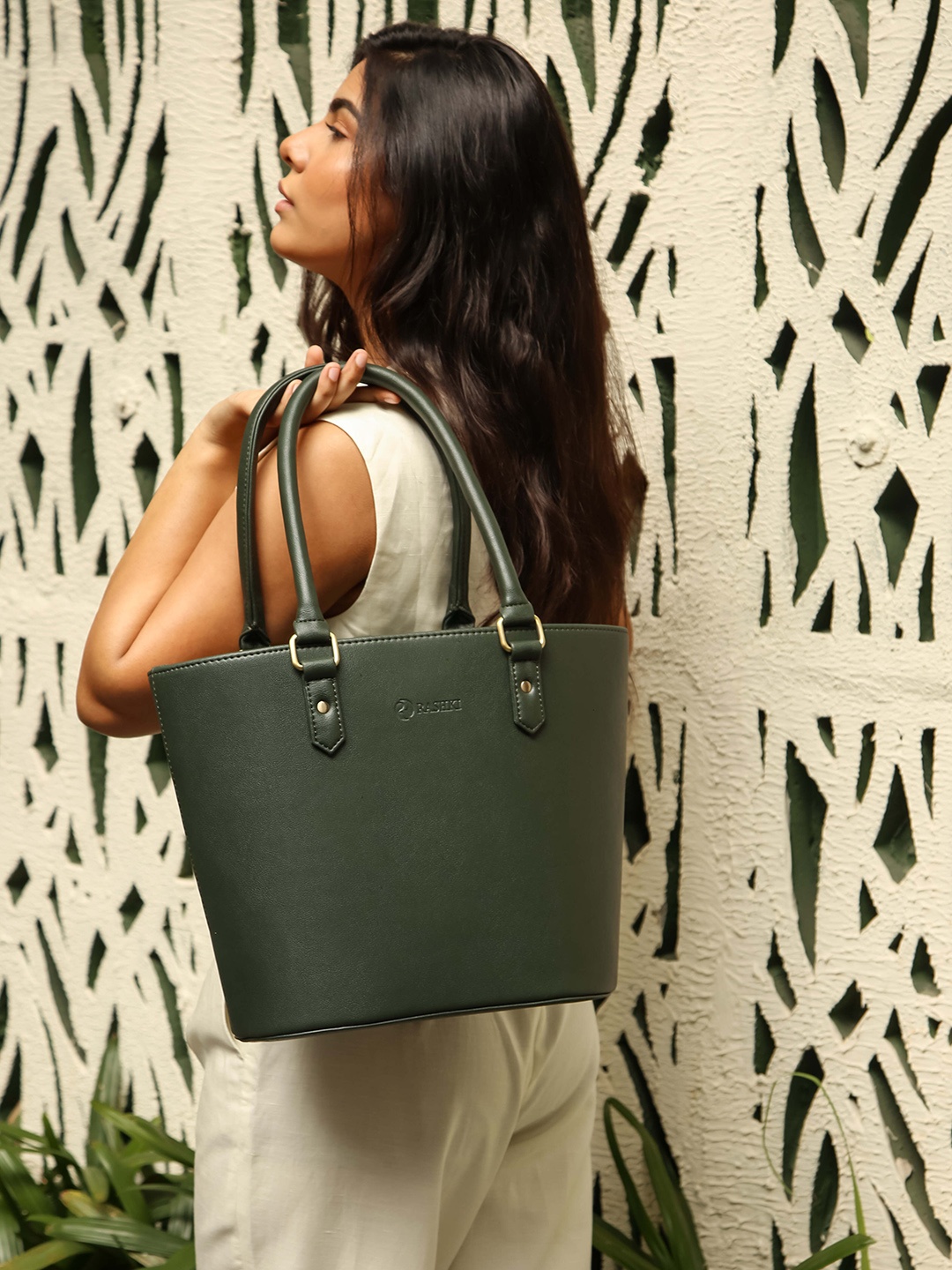

RASHKI Olive Green Solid Sustainable Handheld Bag