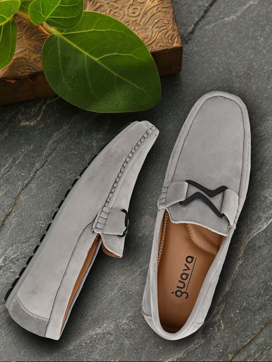 

Guava Men Grey Solid Velvet Lightweight Horsebit Loafers