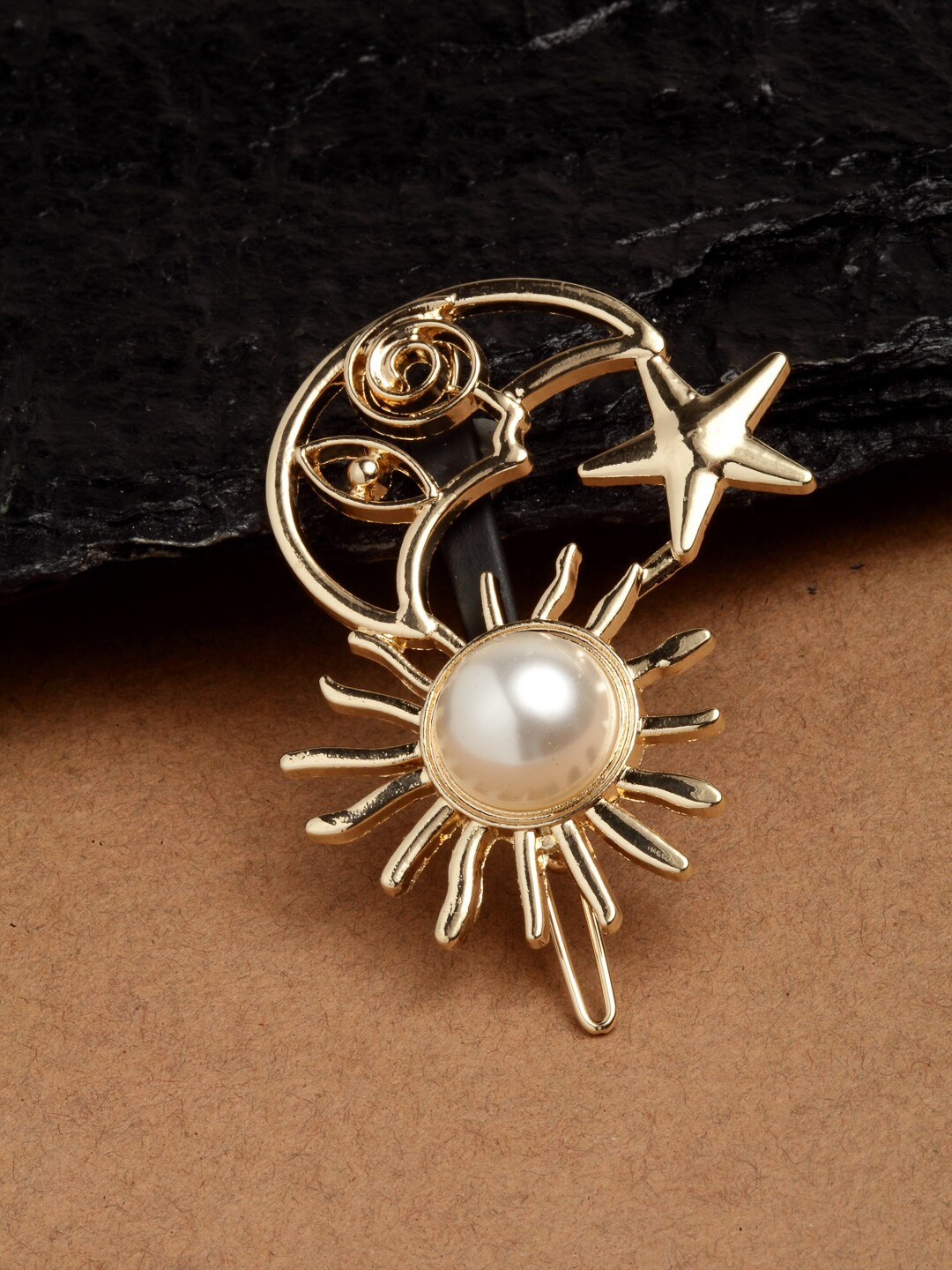 

Ferosh Gold-Toned Embellished Star-Moon-Sun Hairpin