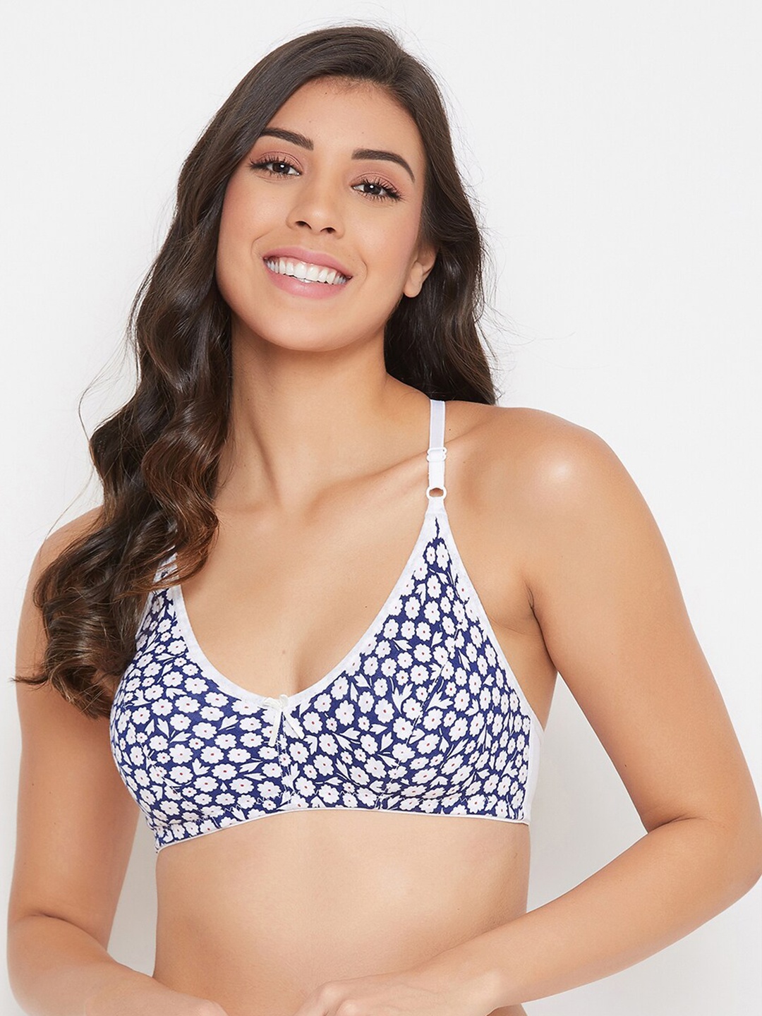 

Clovia White & Blue Printed Non Padded Everyday Bra BR1478W1832B-White, Navy Blue