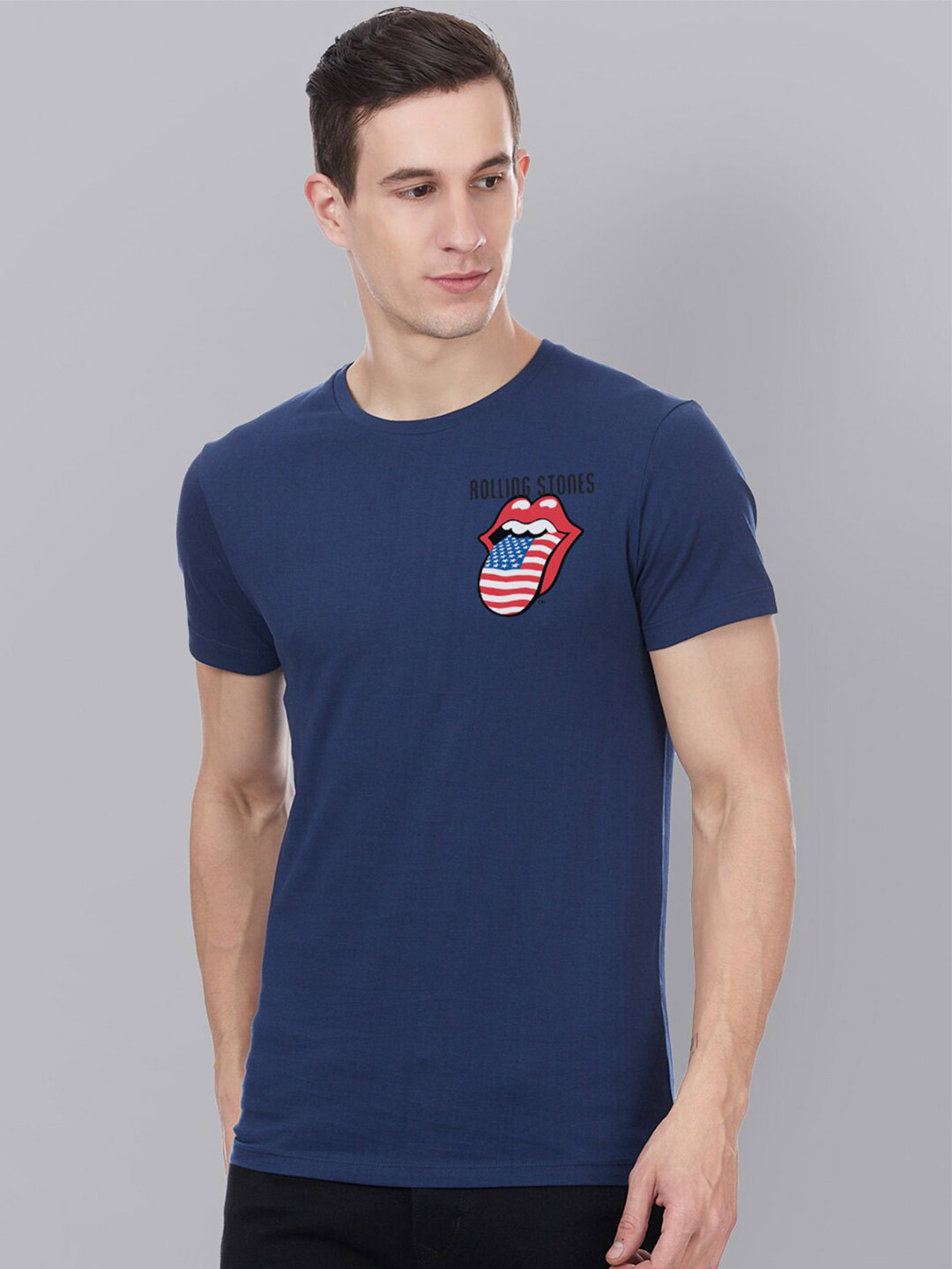 

Free Authority Men Blue Solid Round Neck Pure Cotton T-shirt