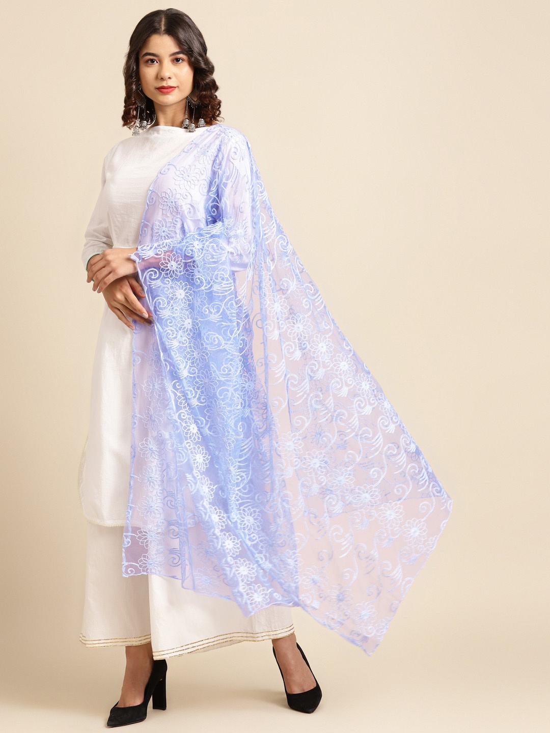 

Saadgi Lavender Ethnic Motifs Aari Embroidered Dupatta