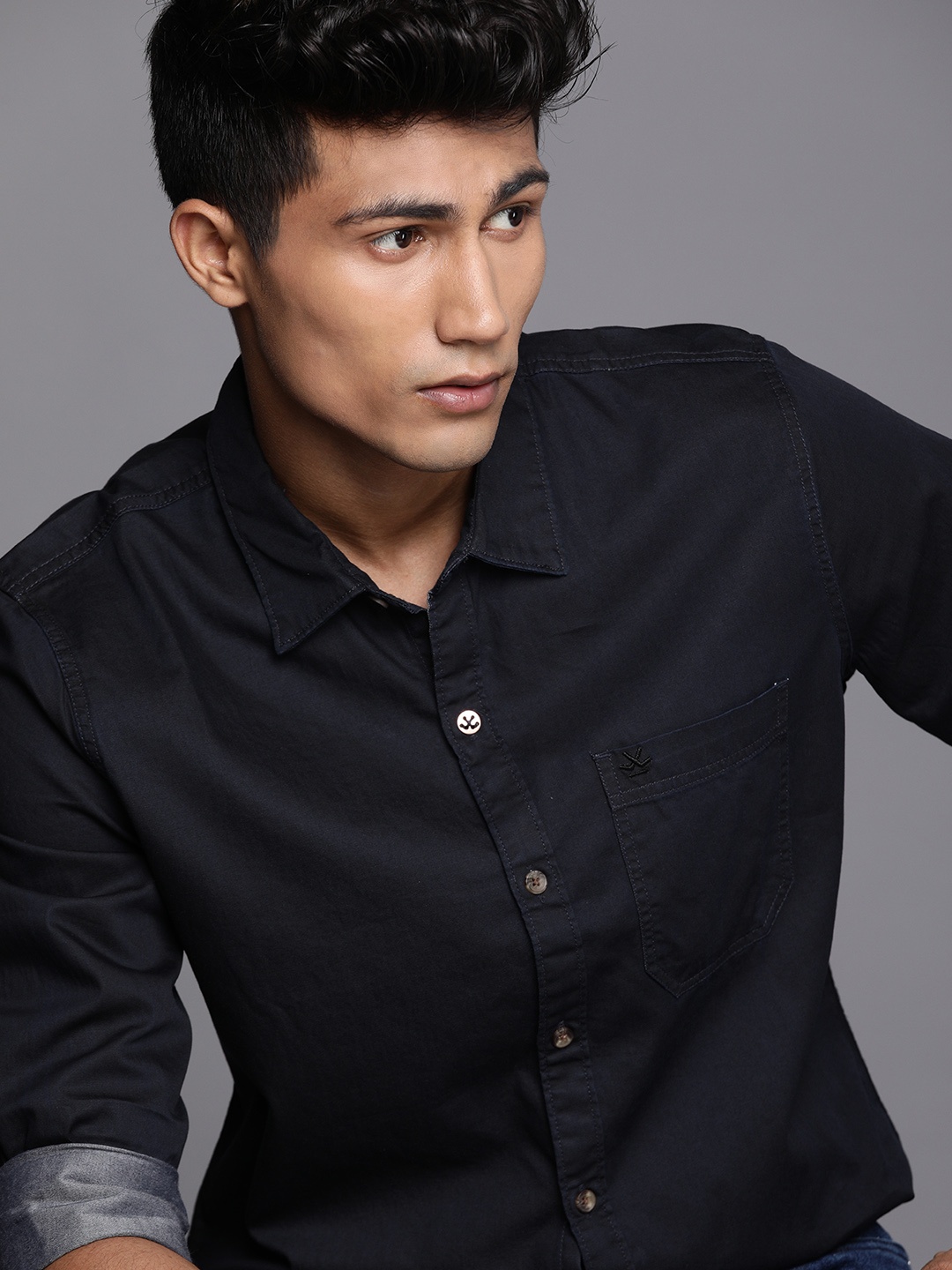 

WROGN Men Navy Blue Slim Fit Solid Opaque Casual Shirt