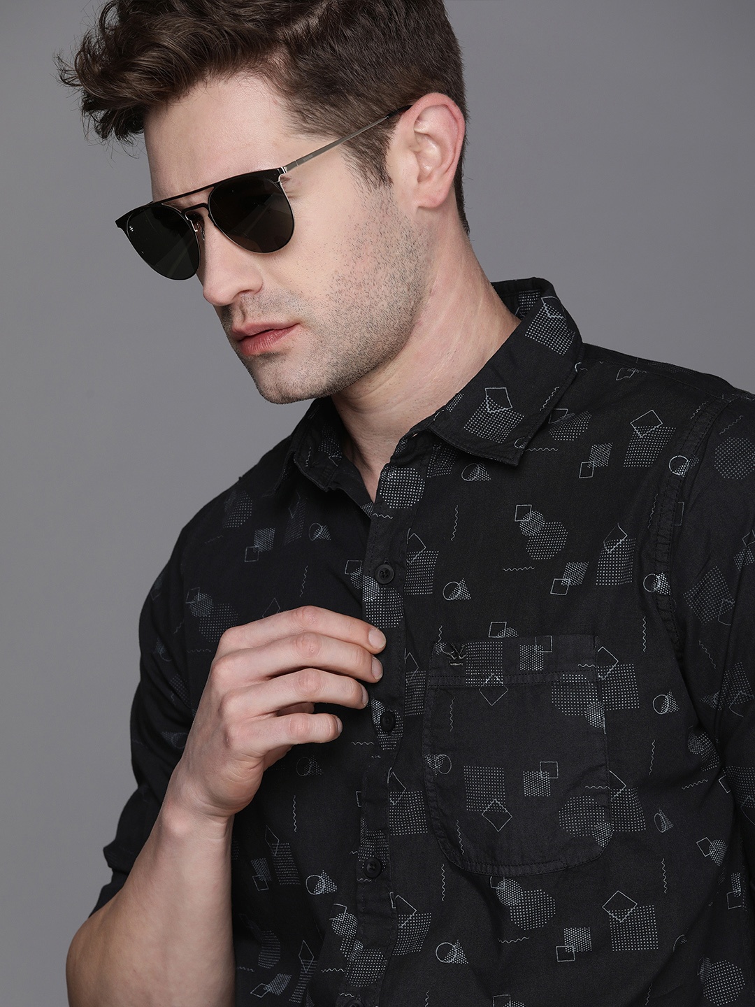 

WROGN Men Black Slim Fit Opaque Printed Casual Shirt