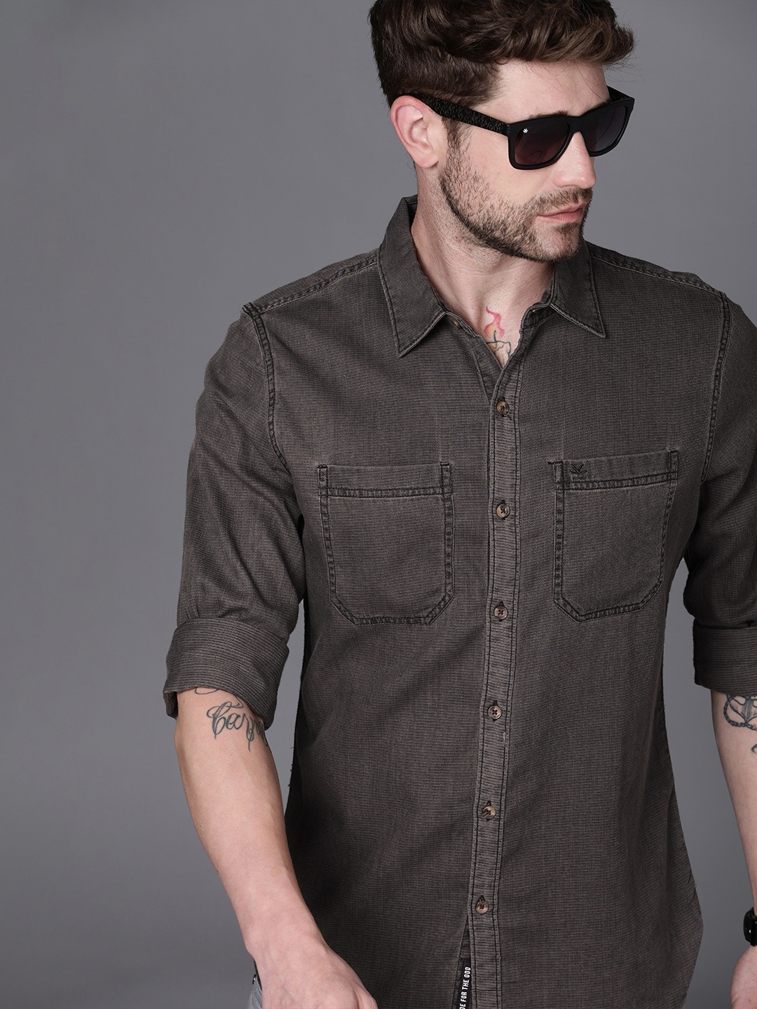 

WROGN Men Charcoal Grey Texture Slim Fit Pure Cotton Casual Shirt