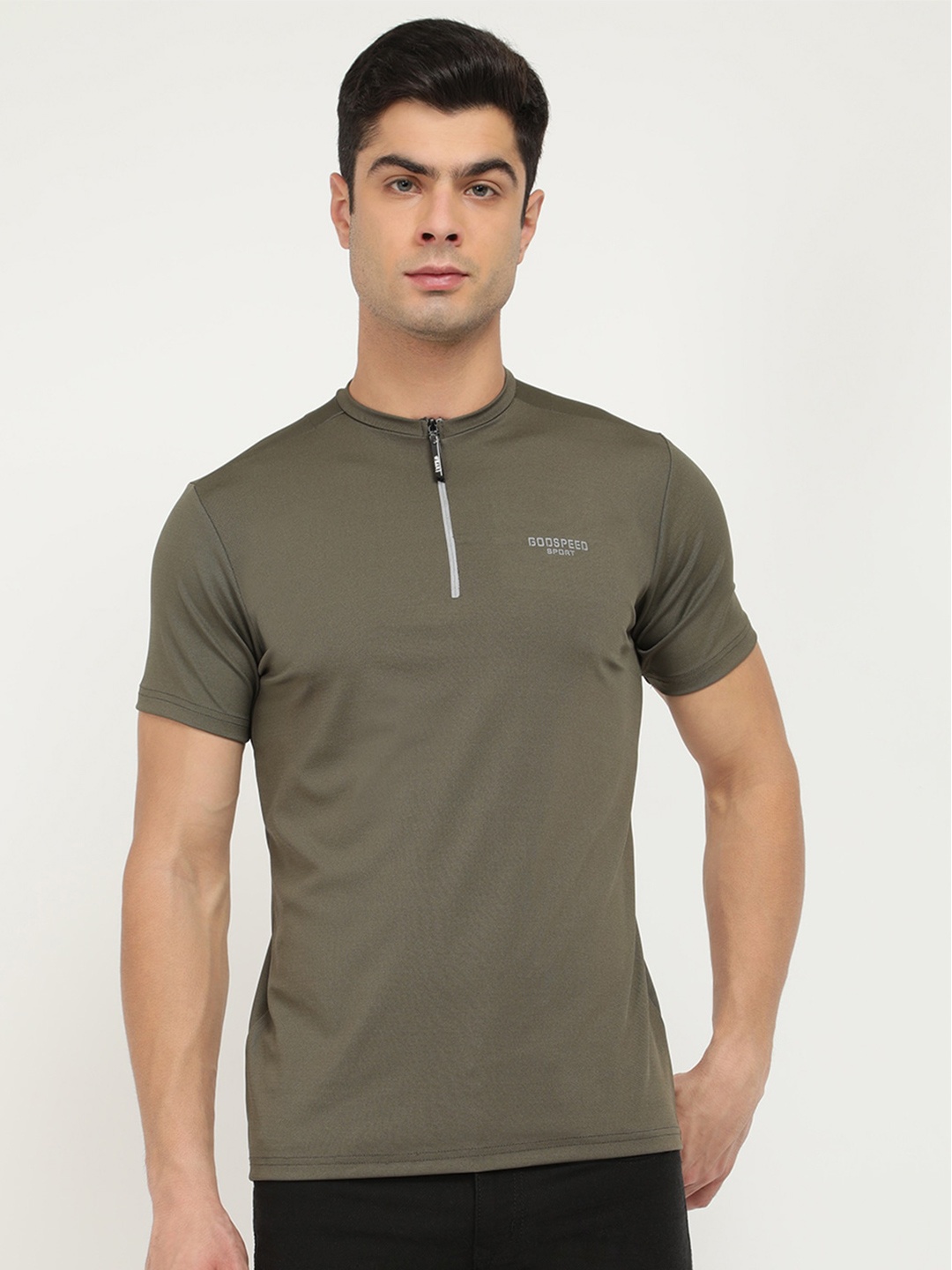 

V2 Value & Variety Men Olive Green Solid Mock Collar T-shirt