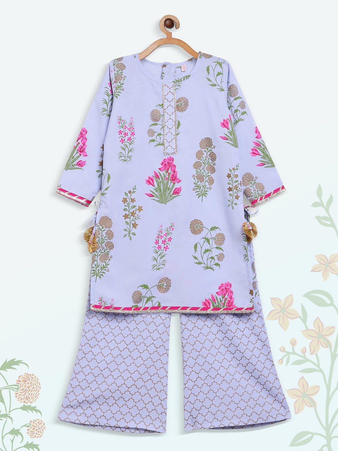 

Ahalyaa Girls Blue & Pink Printed Kurta with Palazzos