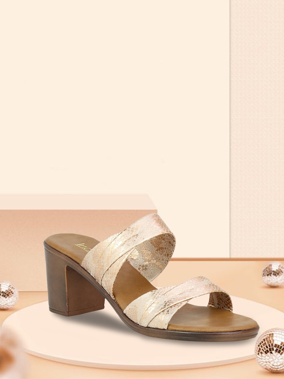 

Inc 5 Women Rose Printed Mules