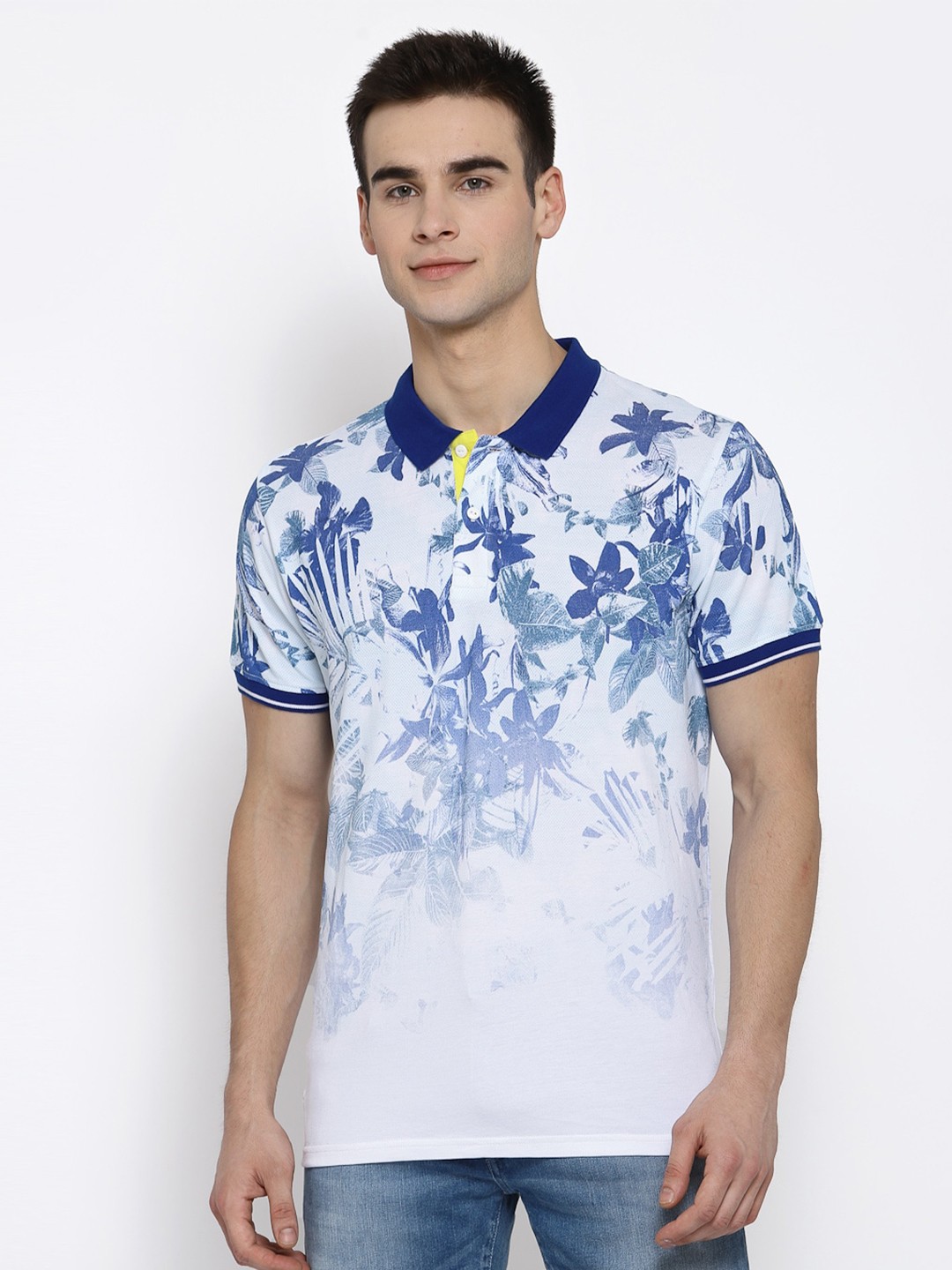 

Pepe Jeans Men White Printed Pure Cotton Polo Collar Pure Cotton T-shirt
