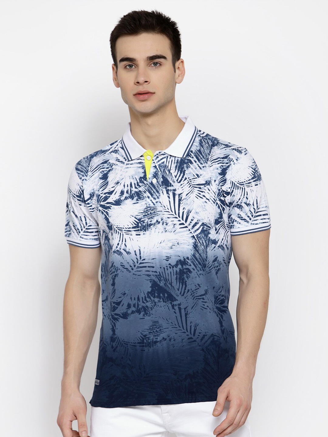 

Pepe Jeans Men White Printed Polo Collar Pure Cotton T-shirt