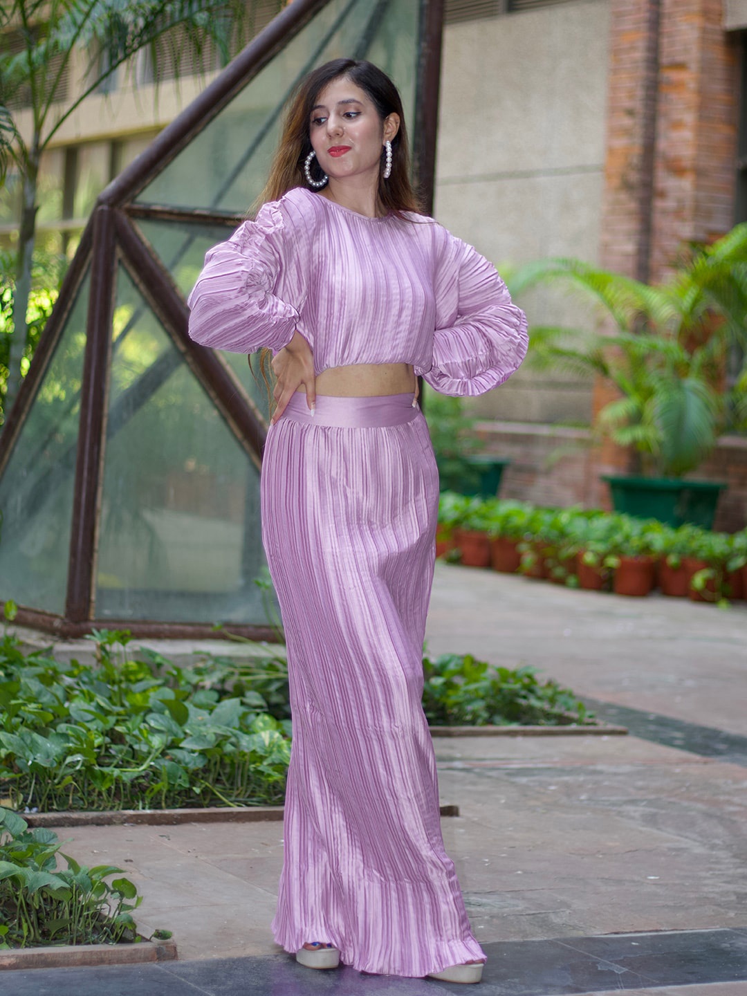 

STREET 9 Lavender Puff Sleeves Regular Crop Top