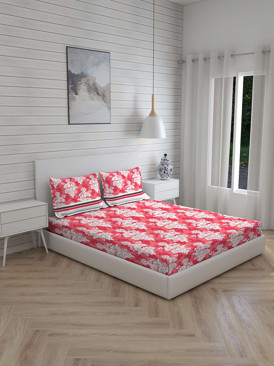 

Layers Red & White Floral 144 TC Cotton 1 King Bedsheet with 2 Pillow Covers
