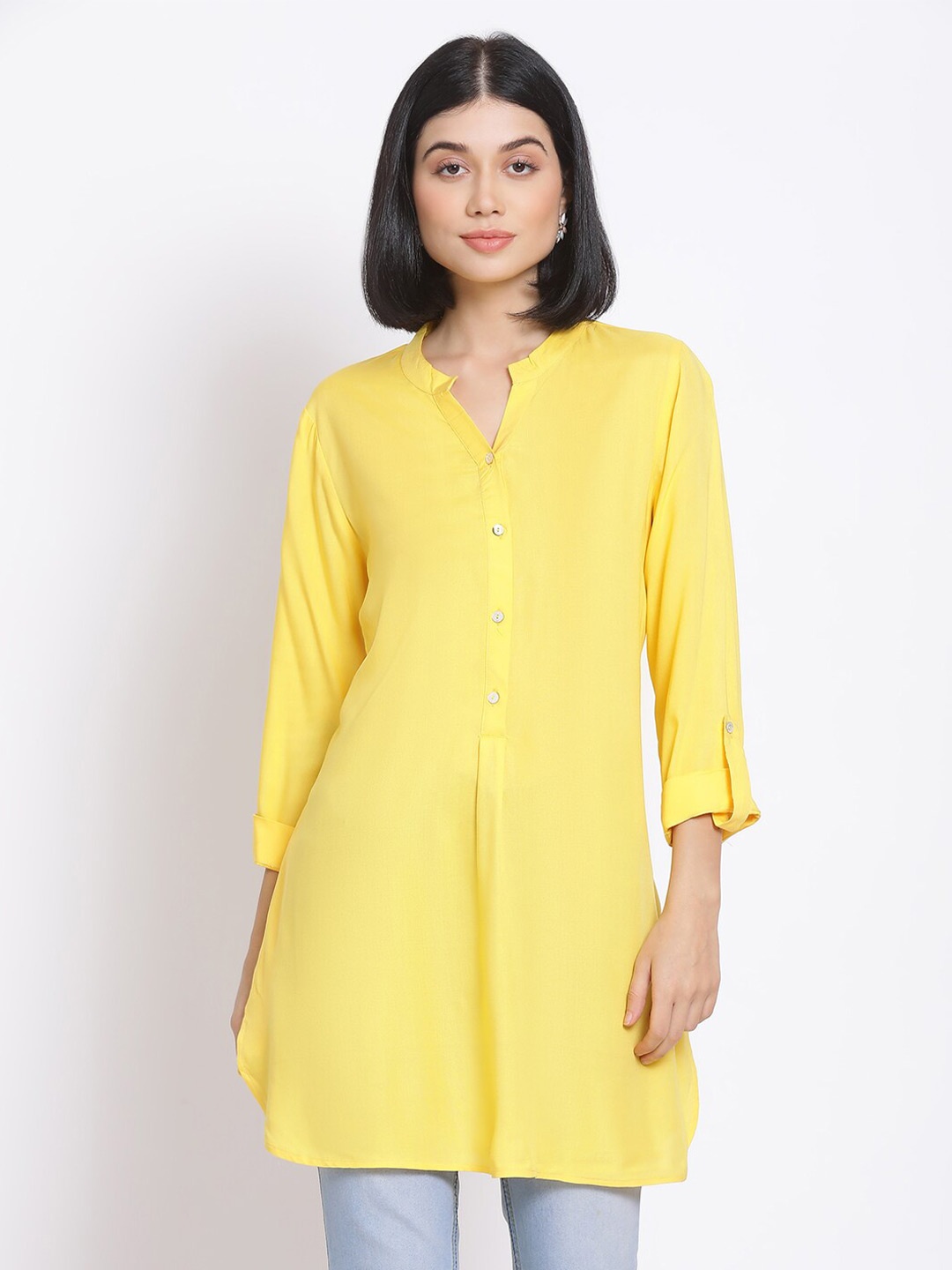 

Oxolloxo Women Yellow Solid Tunic