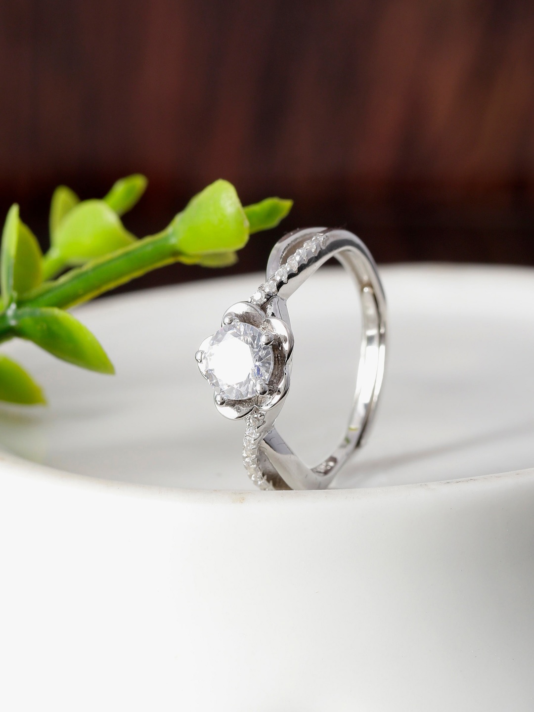 

GIVA 925 Sterling Silver Rhodium Plated Zircon Shining Flower Adjustable Ring