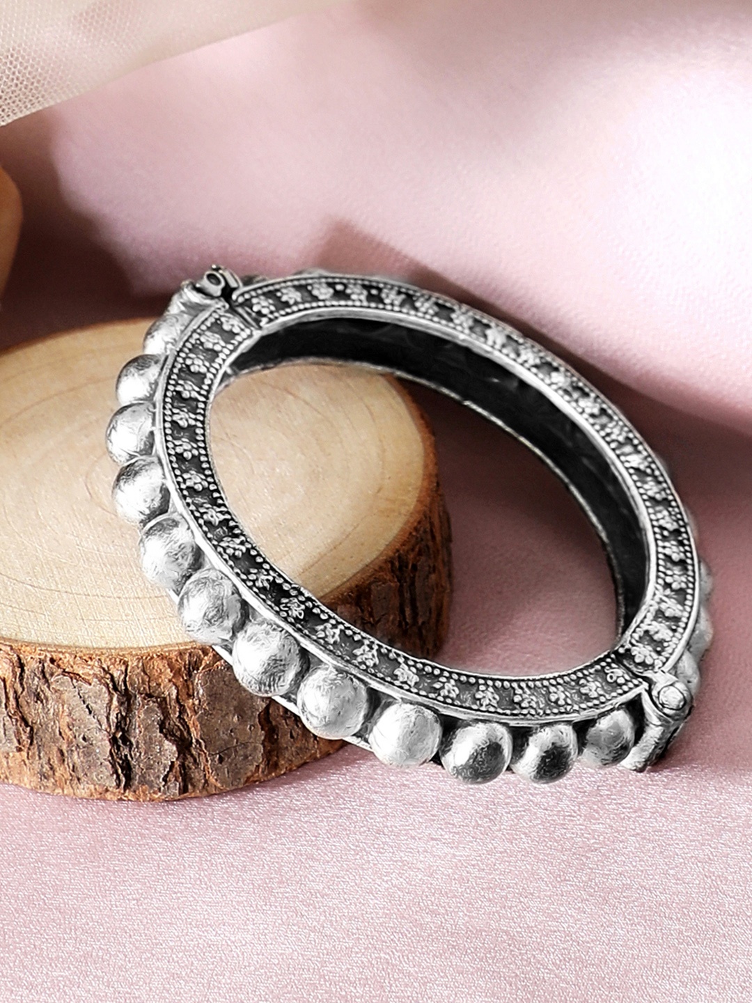 

Rubans Oxidised Silver Plated Handcrafted & Antique Finish Bangle Style Bracelet