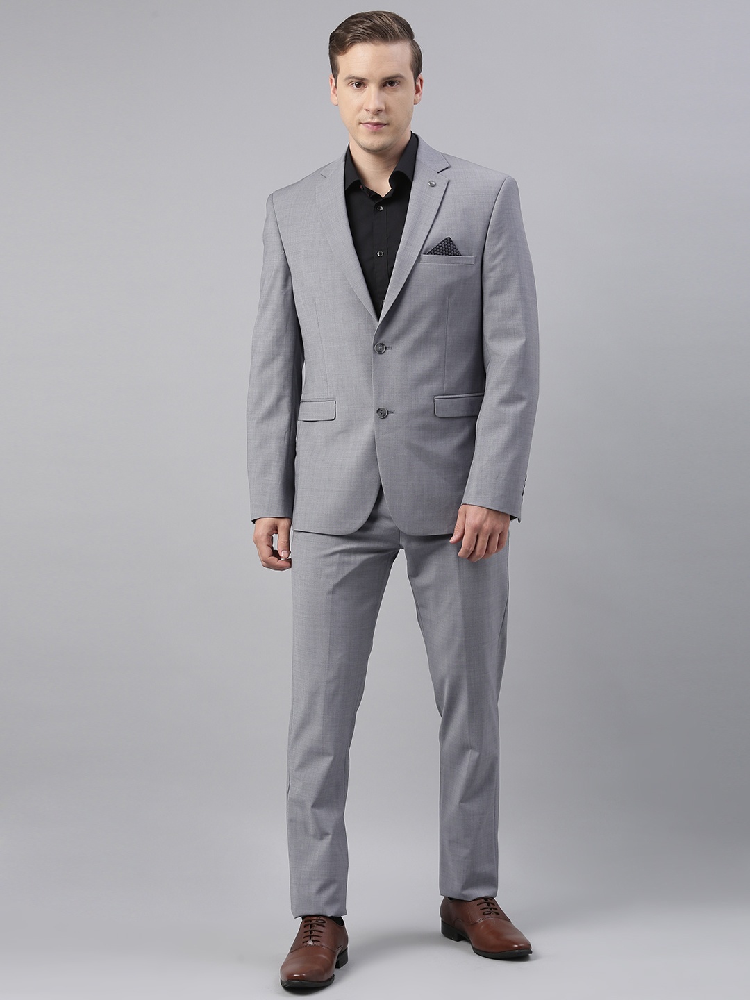 

Theme Men Grey Solid Single- Breasted 2 Piece Formal Suit