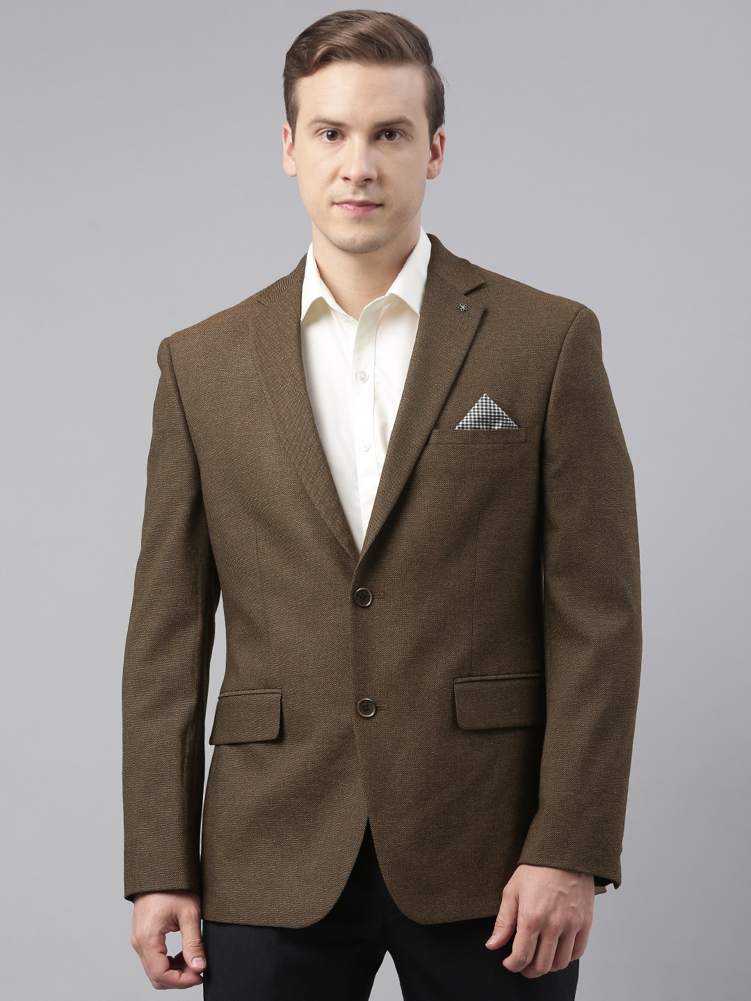 

Theme Men Brown Slim Fit Solid Single-Breasted Formal Blazer