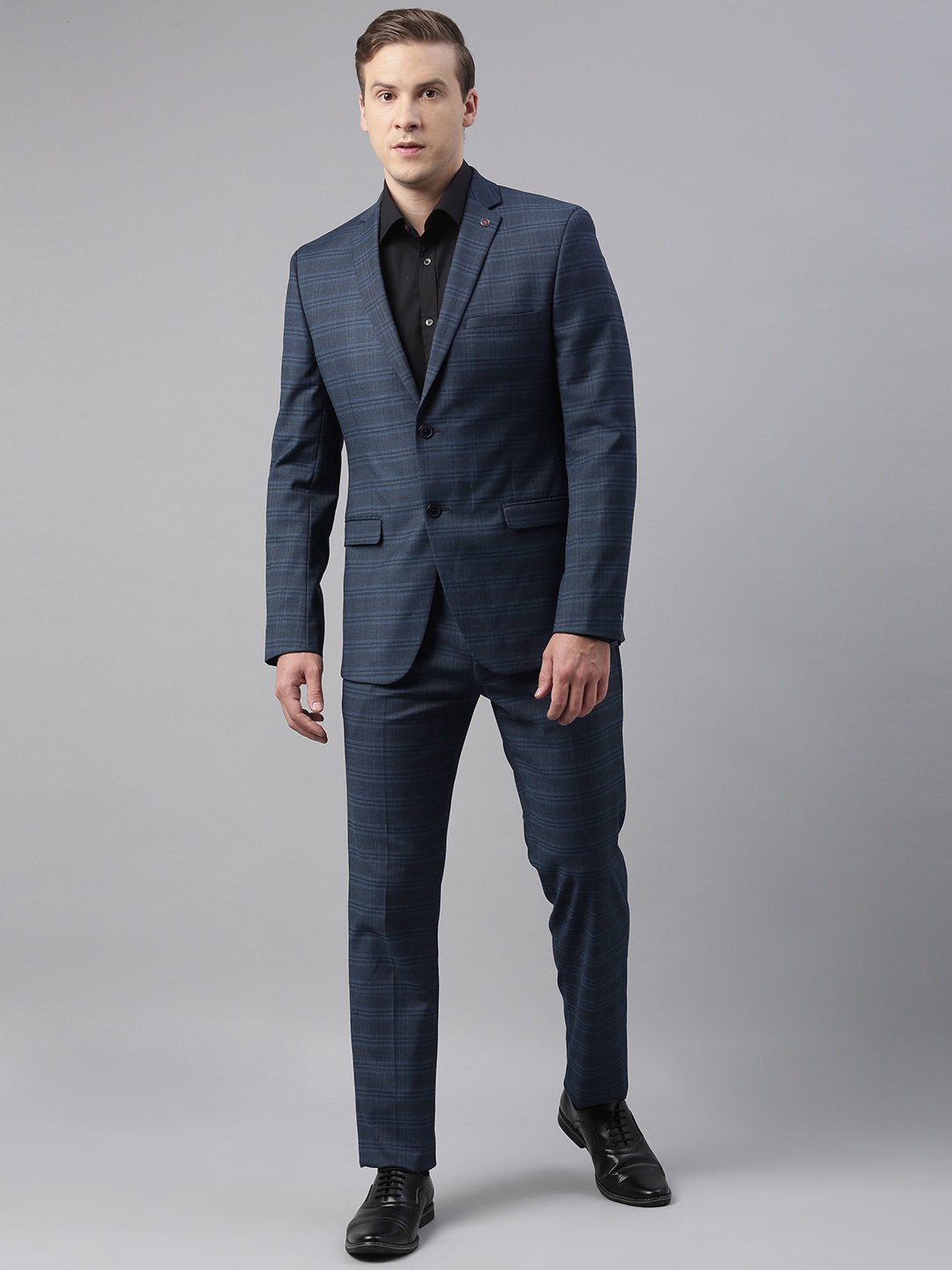 

Theme Men Blue Striped Slim Fit Single-Breasted Suit