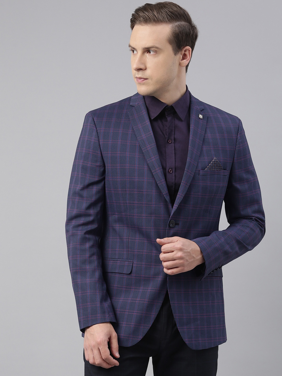 

Theme Men Blue & Black Checked Fitted Single Breasted Casual Blazer