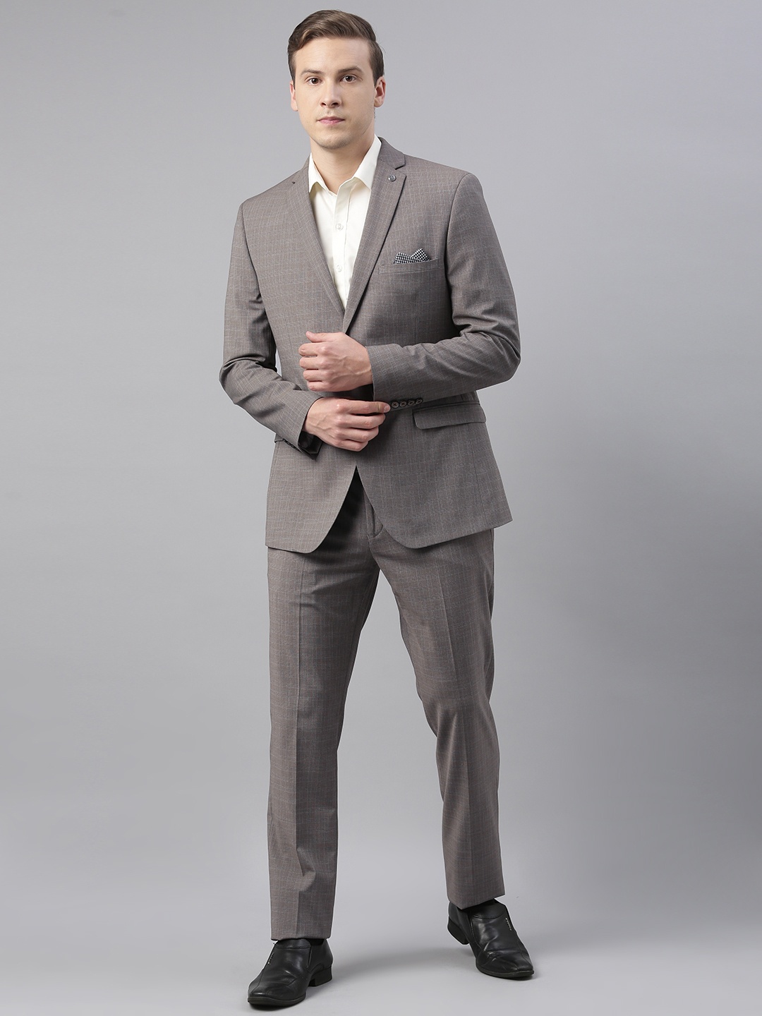 

Theme Men Grey Checked Slim-Fit Single-Breasted Formal Suit