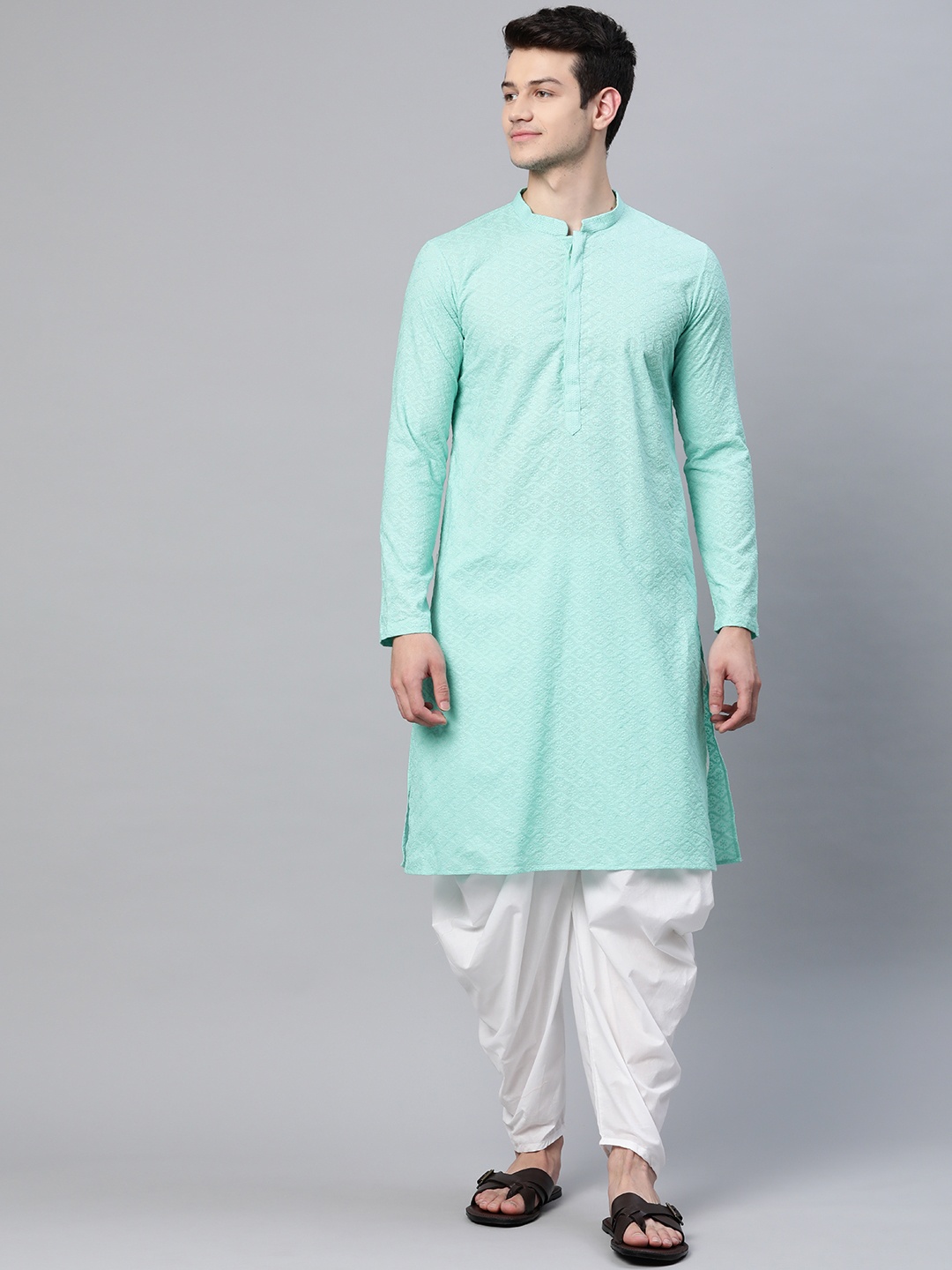 

See Designs Men Blue Ethnic Motifs Embroidered Pure Cotton Thread Work Kurta