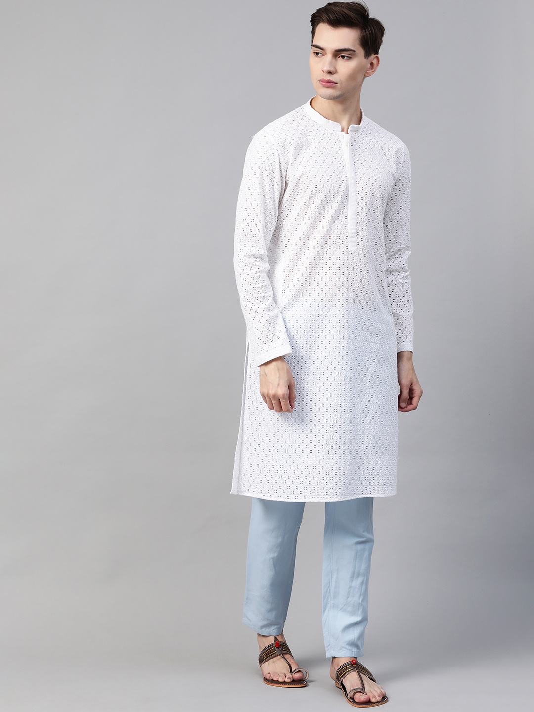 

See Designs Men White Geometric Chikankari Embroidered Chikankari Kurta