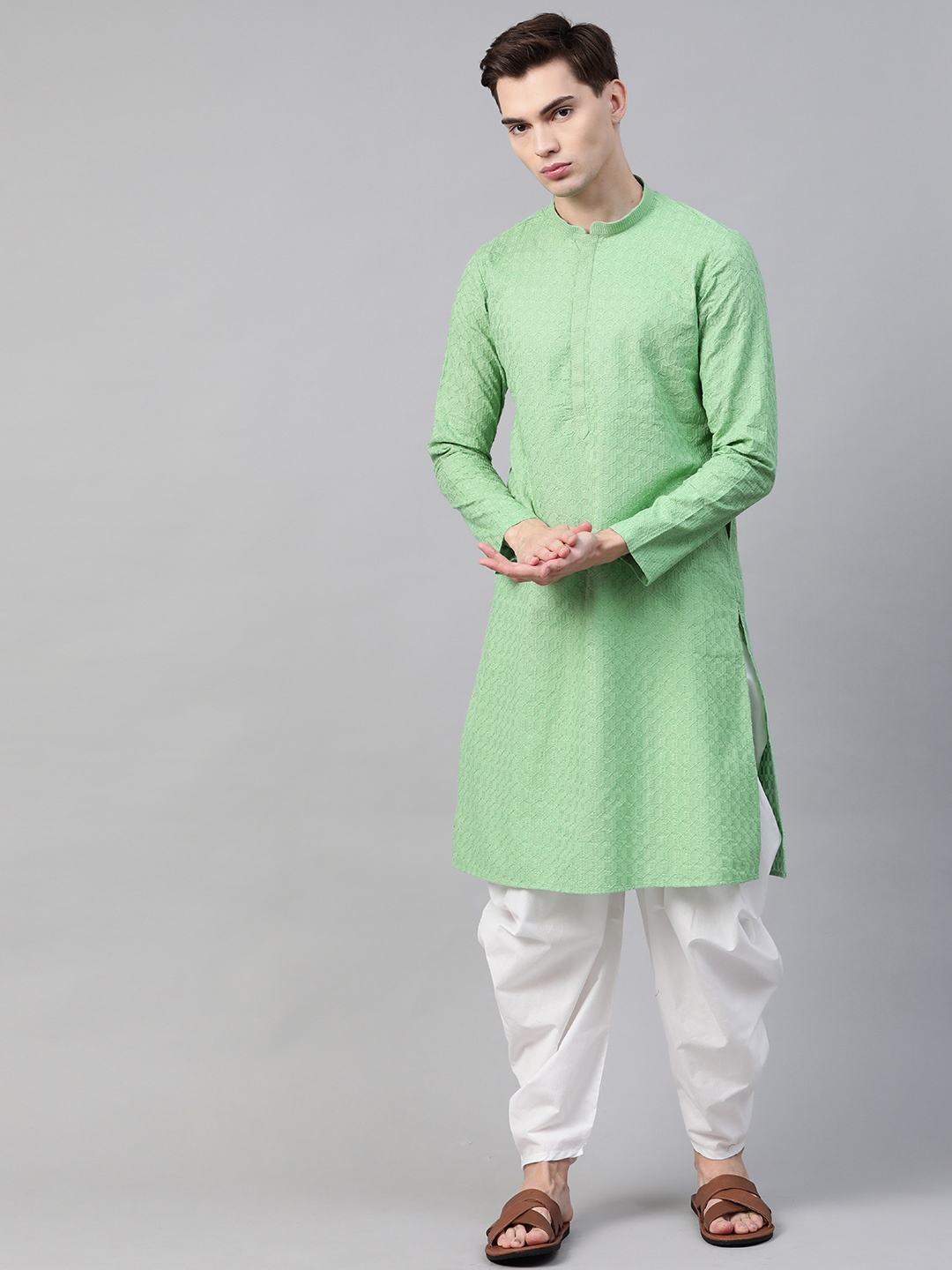 

See Designs Men Green Ethnic Motifs Chikankari Embroidered Straight Kurta