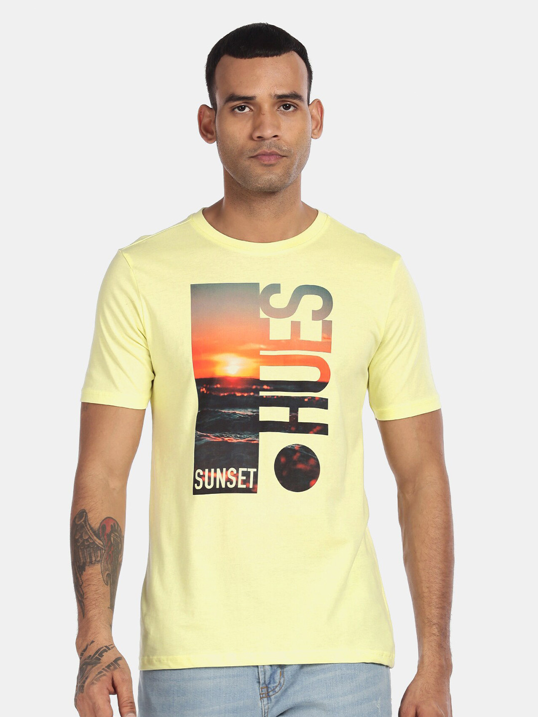 

Colt Men Yellow & Black Pure Cotton Printed Round Neck T-shirt