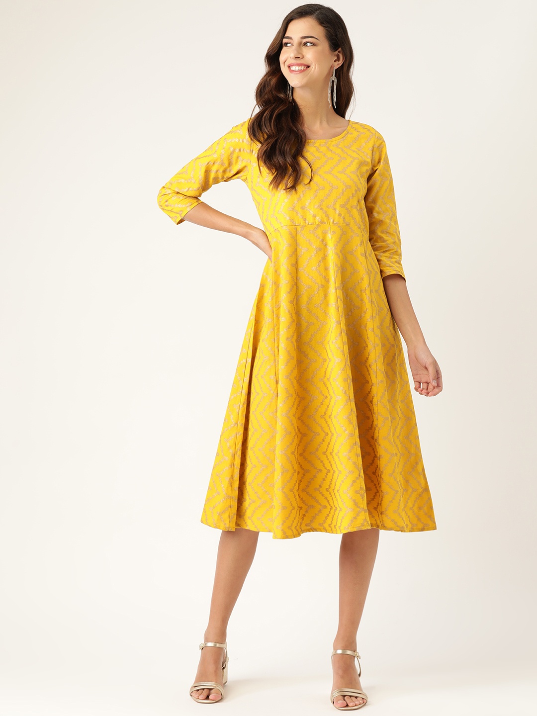 

Shae by SASSAFRAS Yellow & Beige chevron Printed A-Line Midi Dress