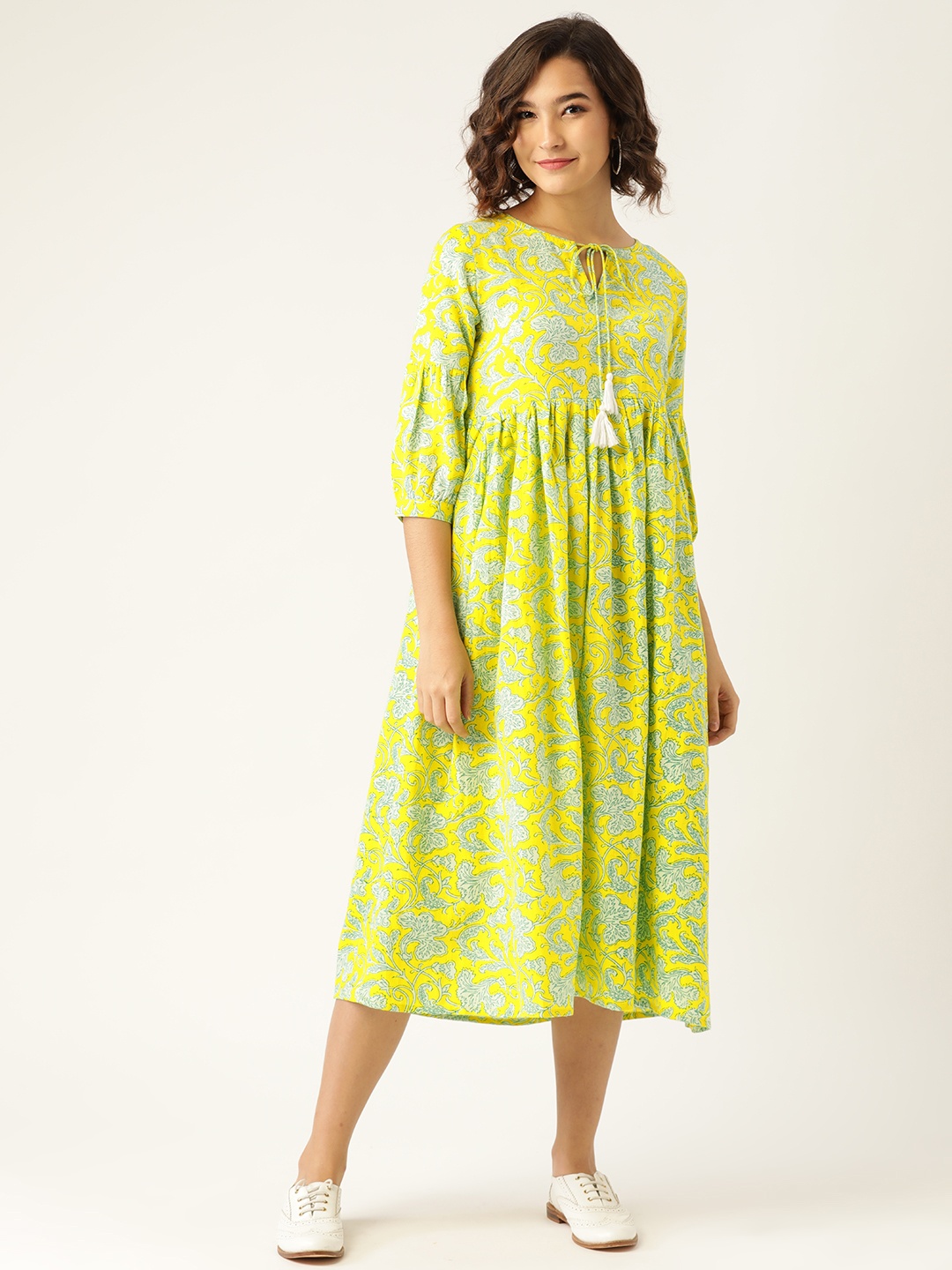 

Shae by SASSAFRAS Yellow & Green Pure Cotton Floral Tie-Up Neck A-Line Midi Dress