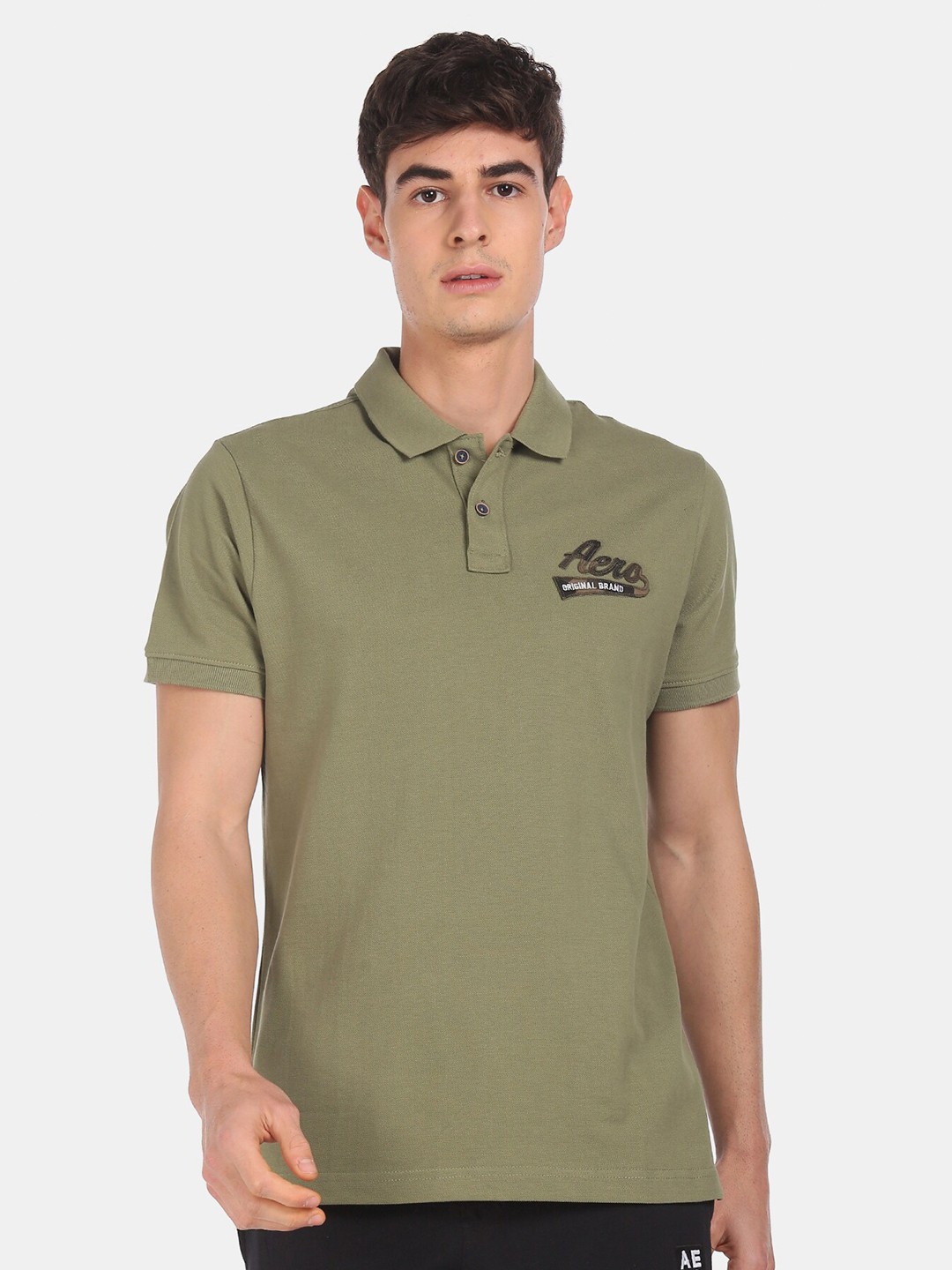 

Aeropostale Men Green Solid Polo Collar T-shirt