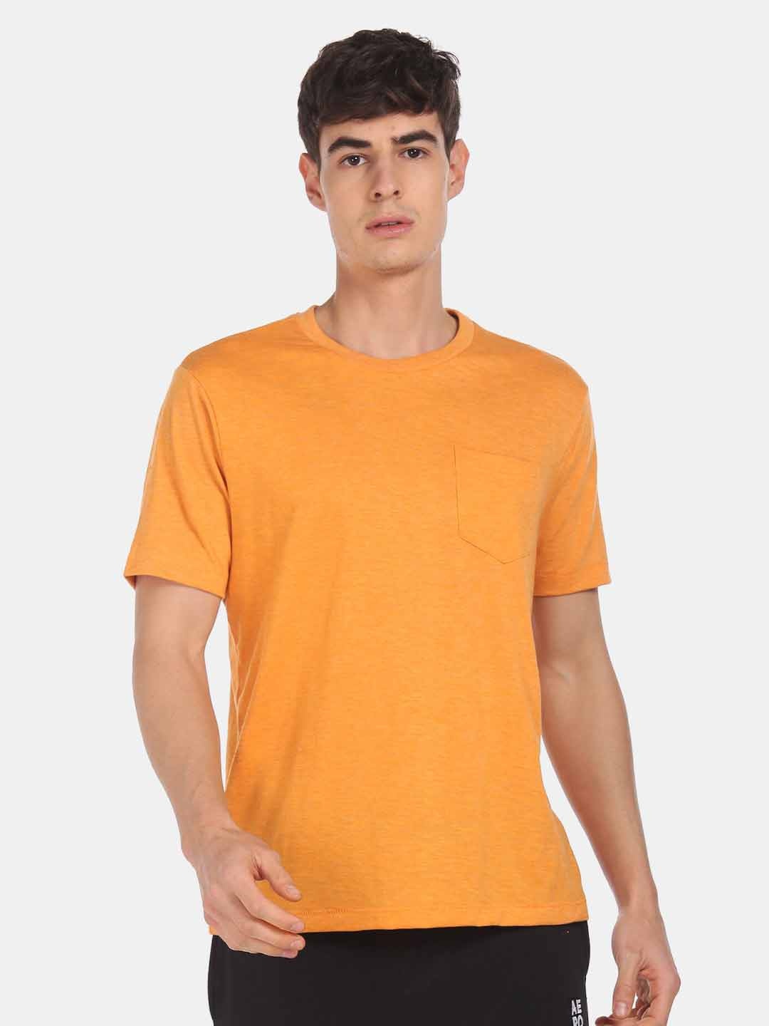 

Aeropostale Men Orange Solid Round Neck T-shirt