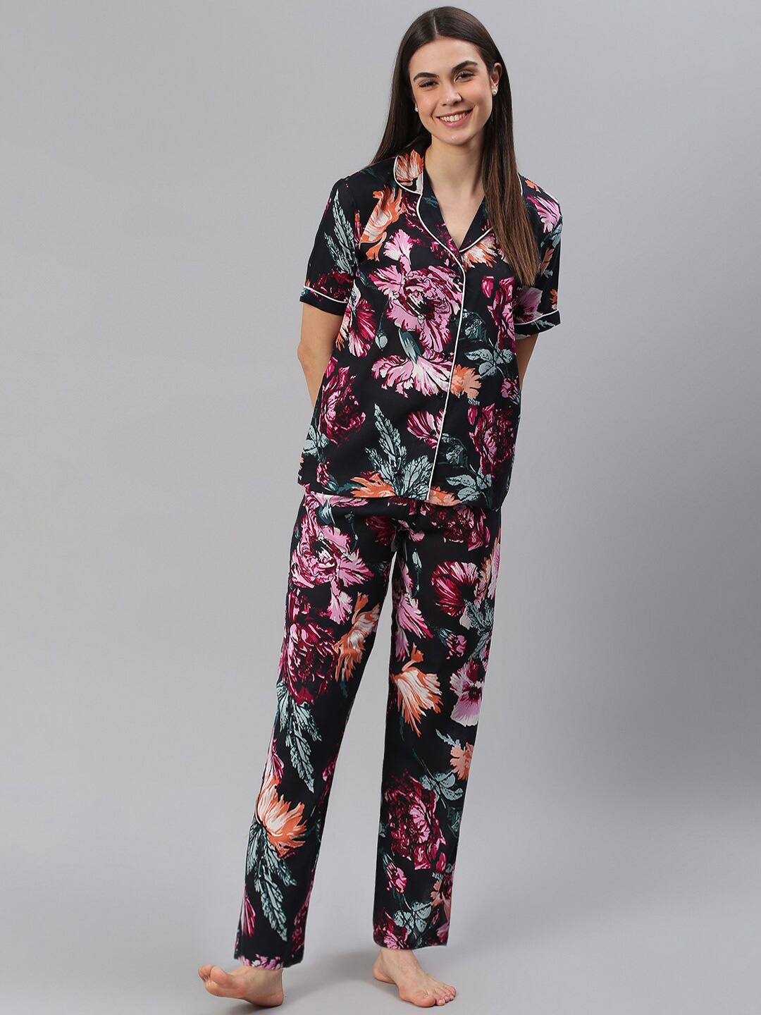 

Cation Women Black & Pink Printed Night suit