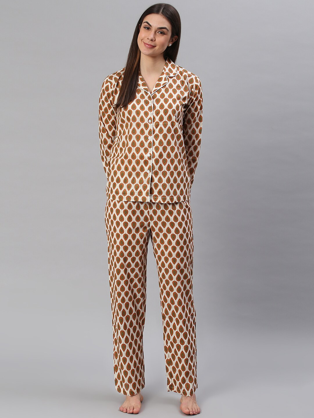 

Cation Women White & Brown Printed Cotton Night suit