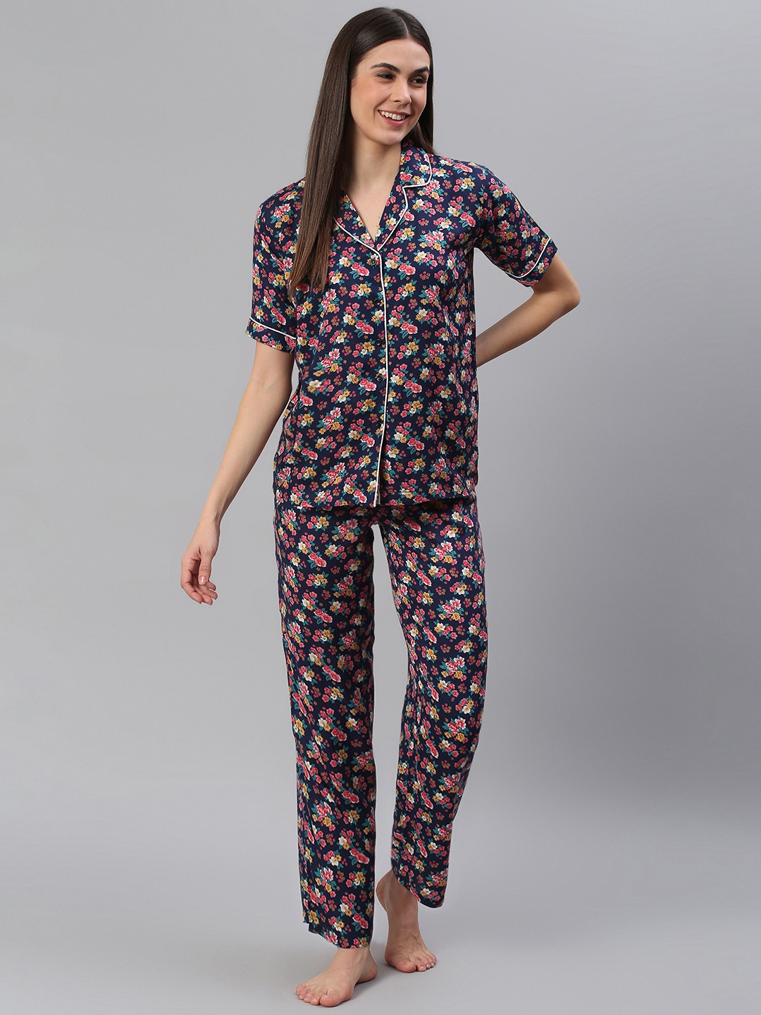 

Cation Women Navy Blue & Pink Floral Printed Night suit